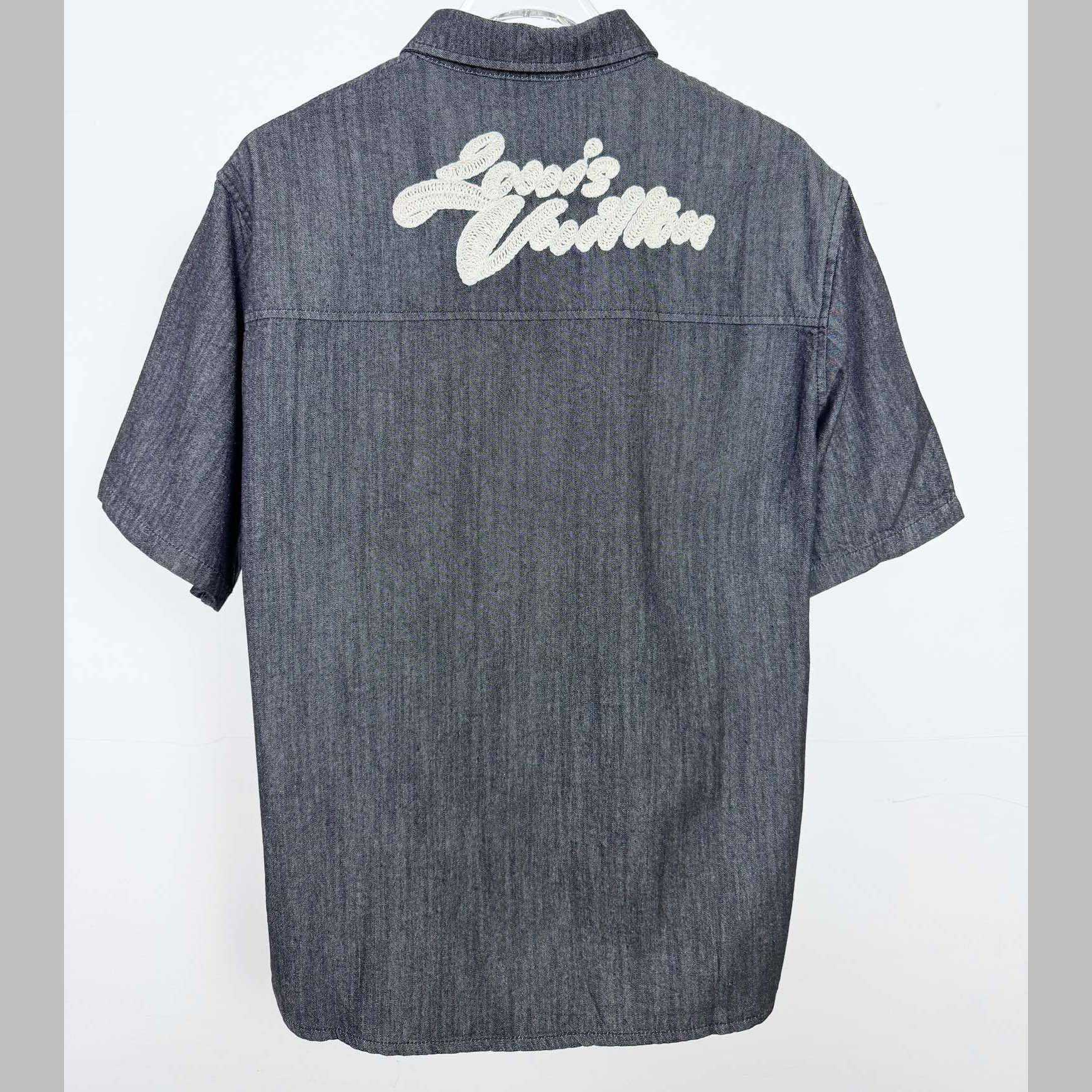 Louis Vuitton Short-Sleeved Chambray Shirt   1AHVW4 - DopestKickz
