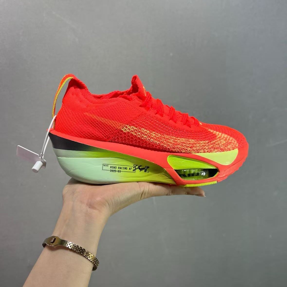 Nike Air Zoom Alphafly NEXT%   FB8356-100 - DopestKickz