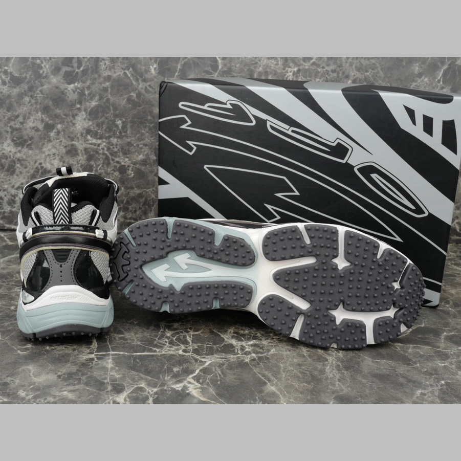 Off-White Be Right Back - DopestKickz