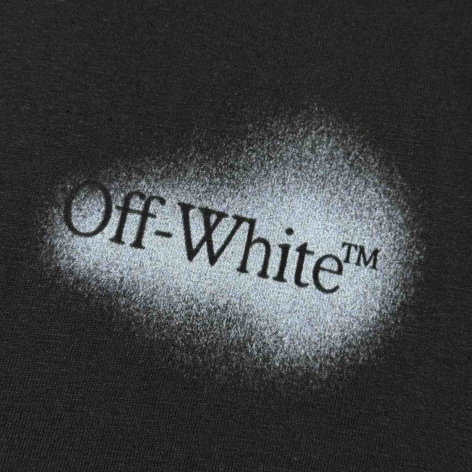 Off-White Spray Arrow T-Shirt - DopestKickz
