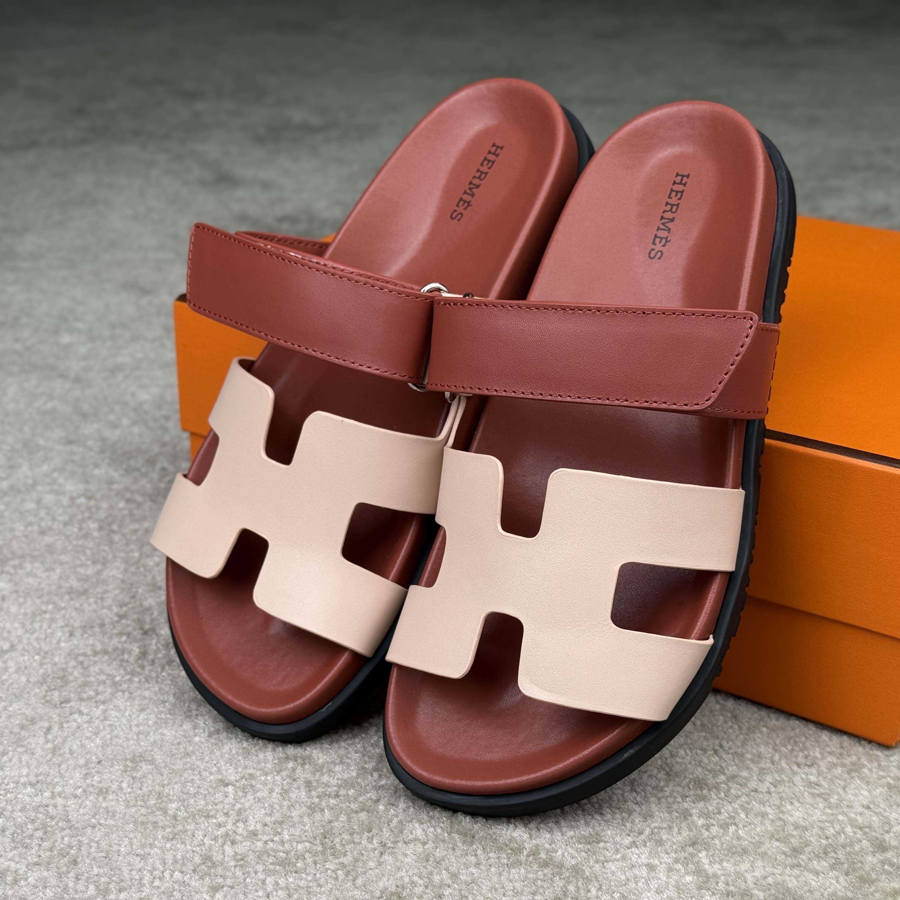Hermes Chypre Sandal - DopestKickz