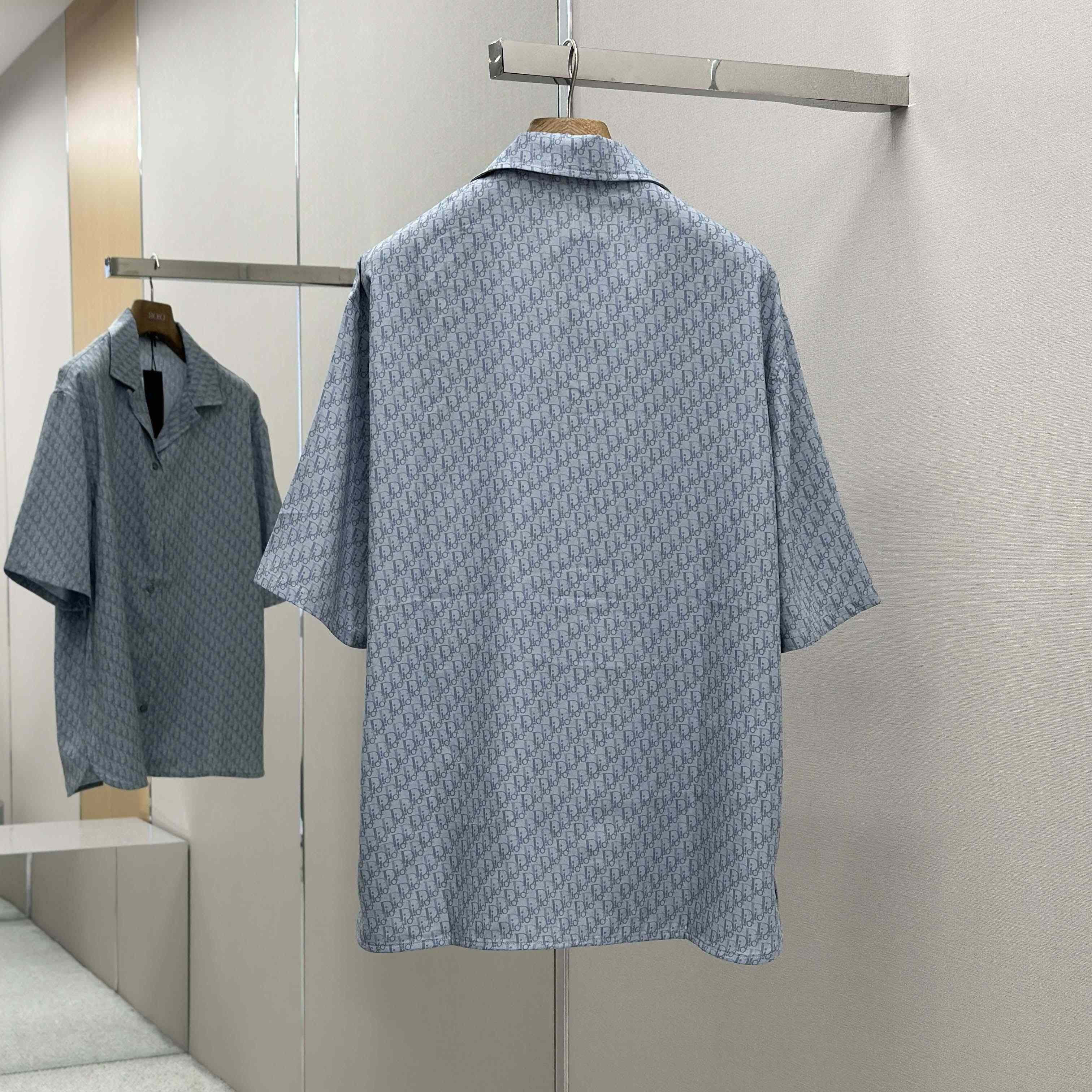 Dior Oblique Short-Sleeved Shirt - DopestKickz