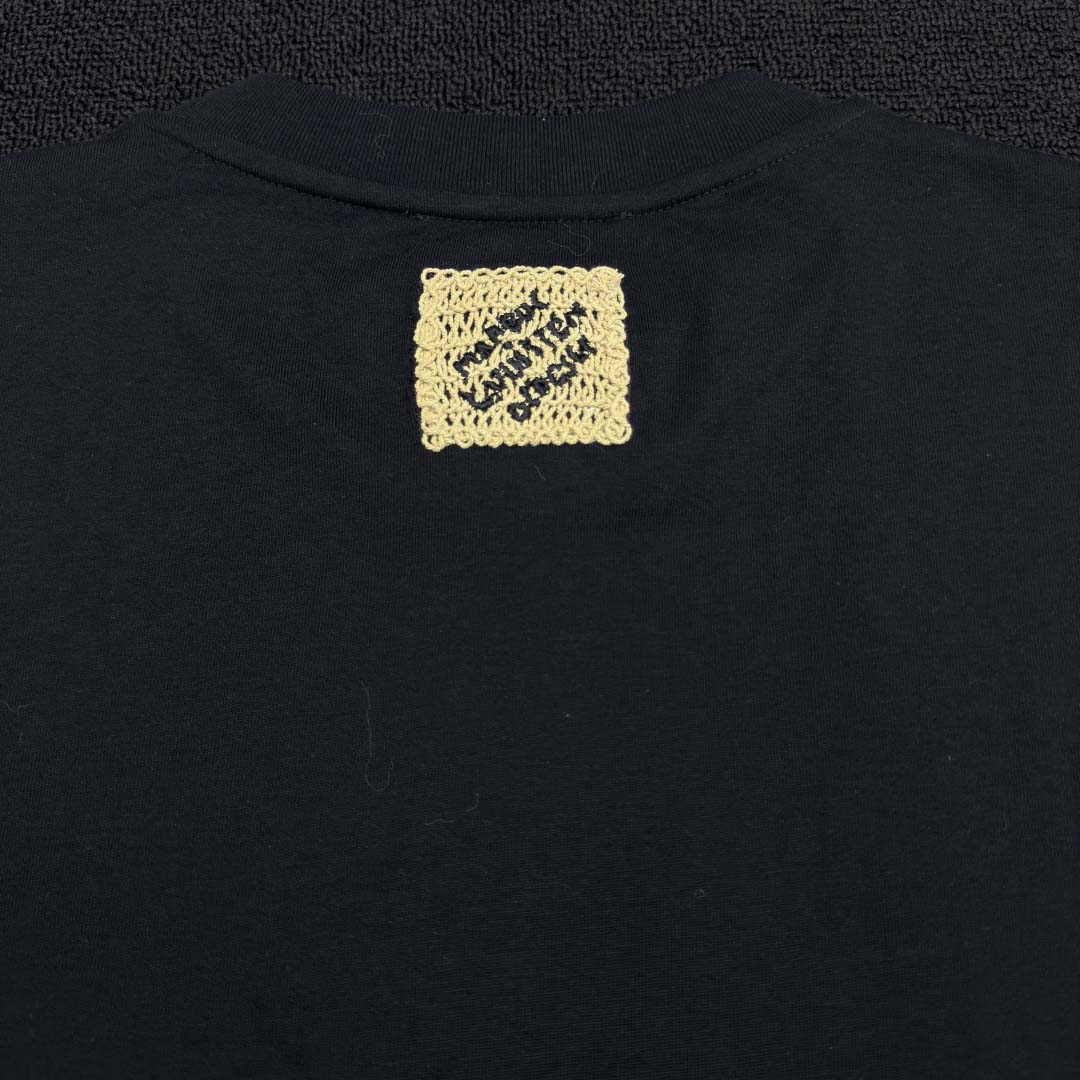 Louis Vuitton Embroidered Signature T-Shirt   1AHW92 - DopestKickz