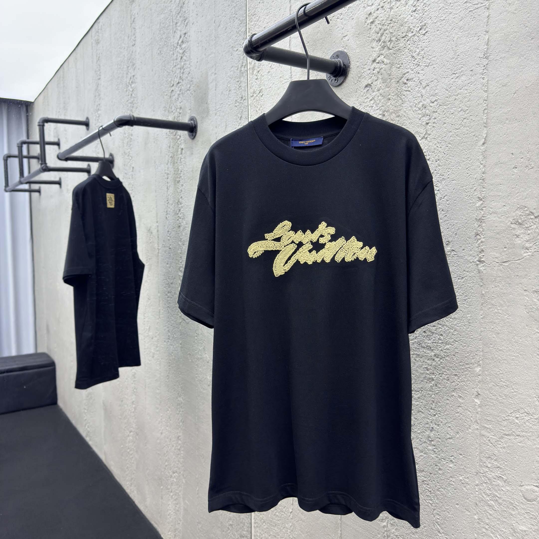 Louis Vuitton Embroidered Signature T-Shirt   1AHW92 - DopestKickz