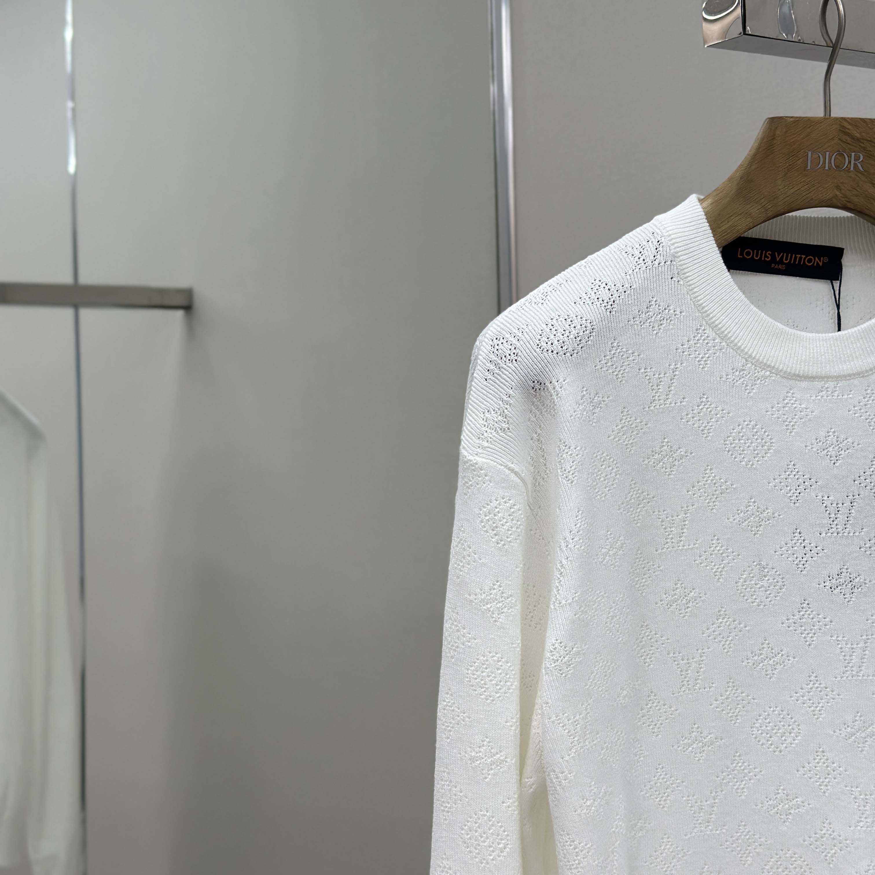 Louis Vuitton Monogram Pointelle Cotton Pullover   1AGJHC - DopestKickz