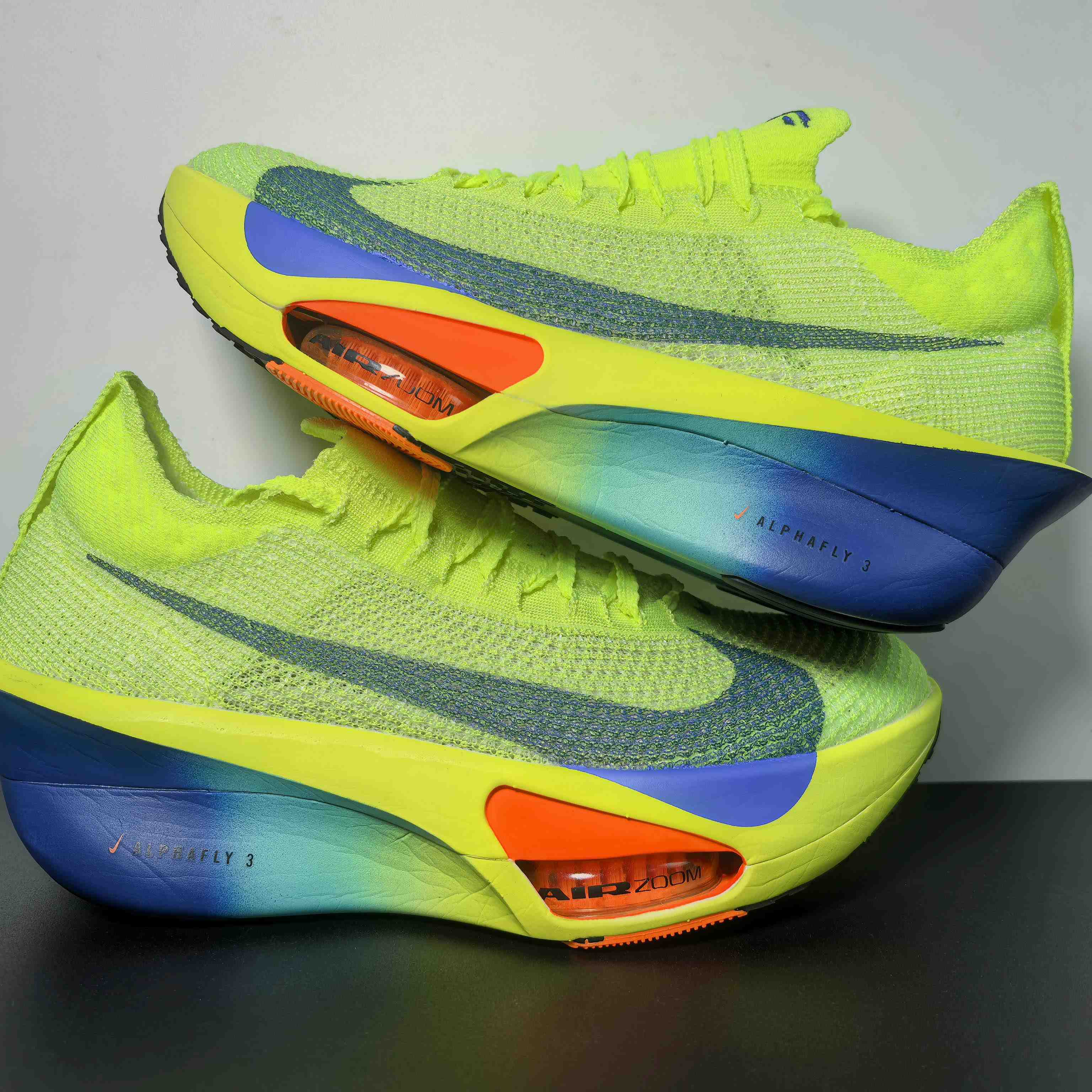 NK Air Zoom Alphafly NEXT% 3   8311-700 - DopestKickz