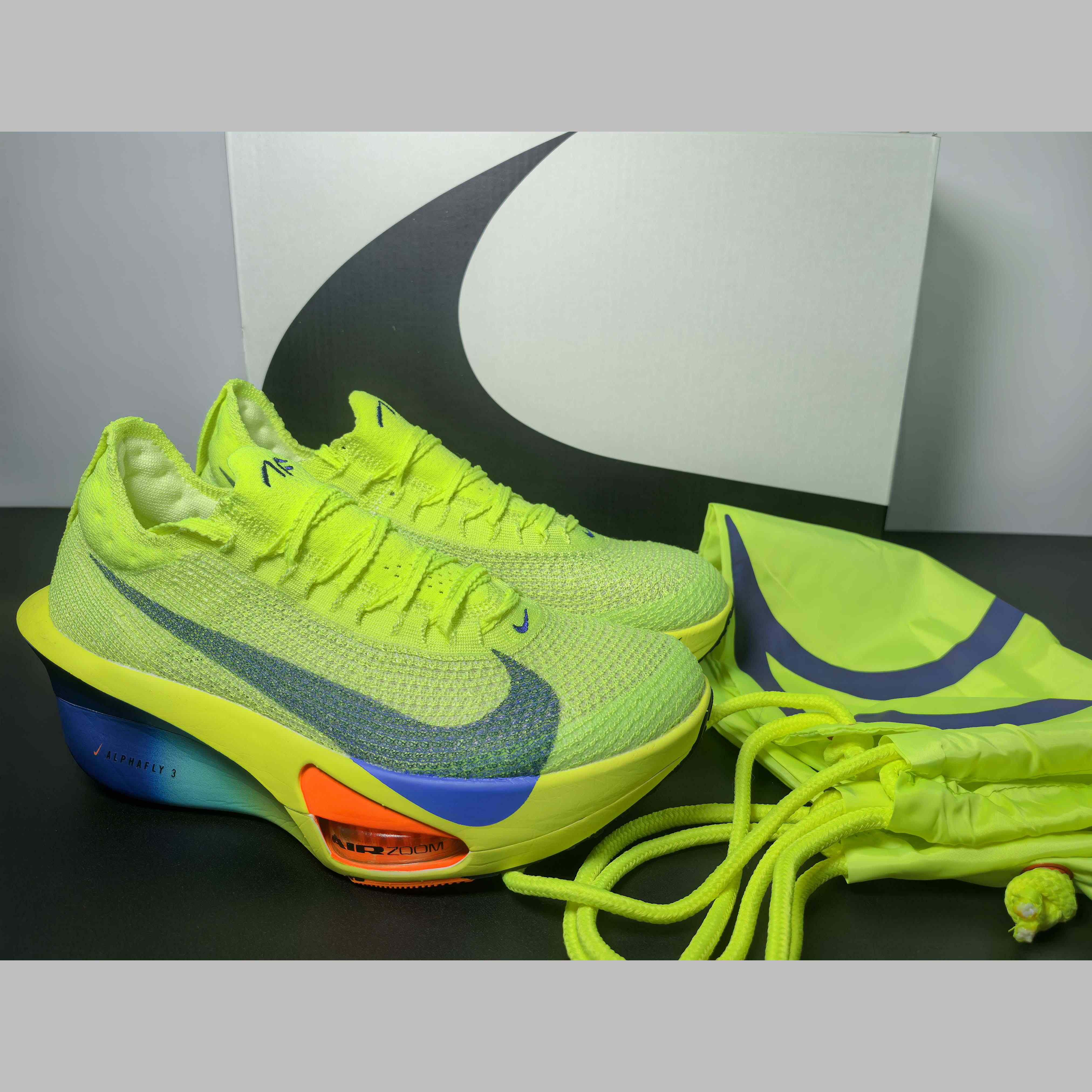 NK Air Zoom Alphafly NEXT% 3   8311-700 - DopestKickz
