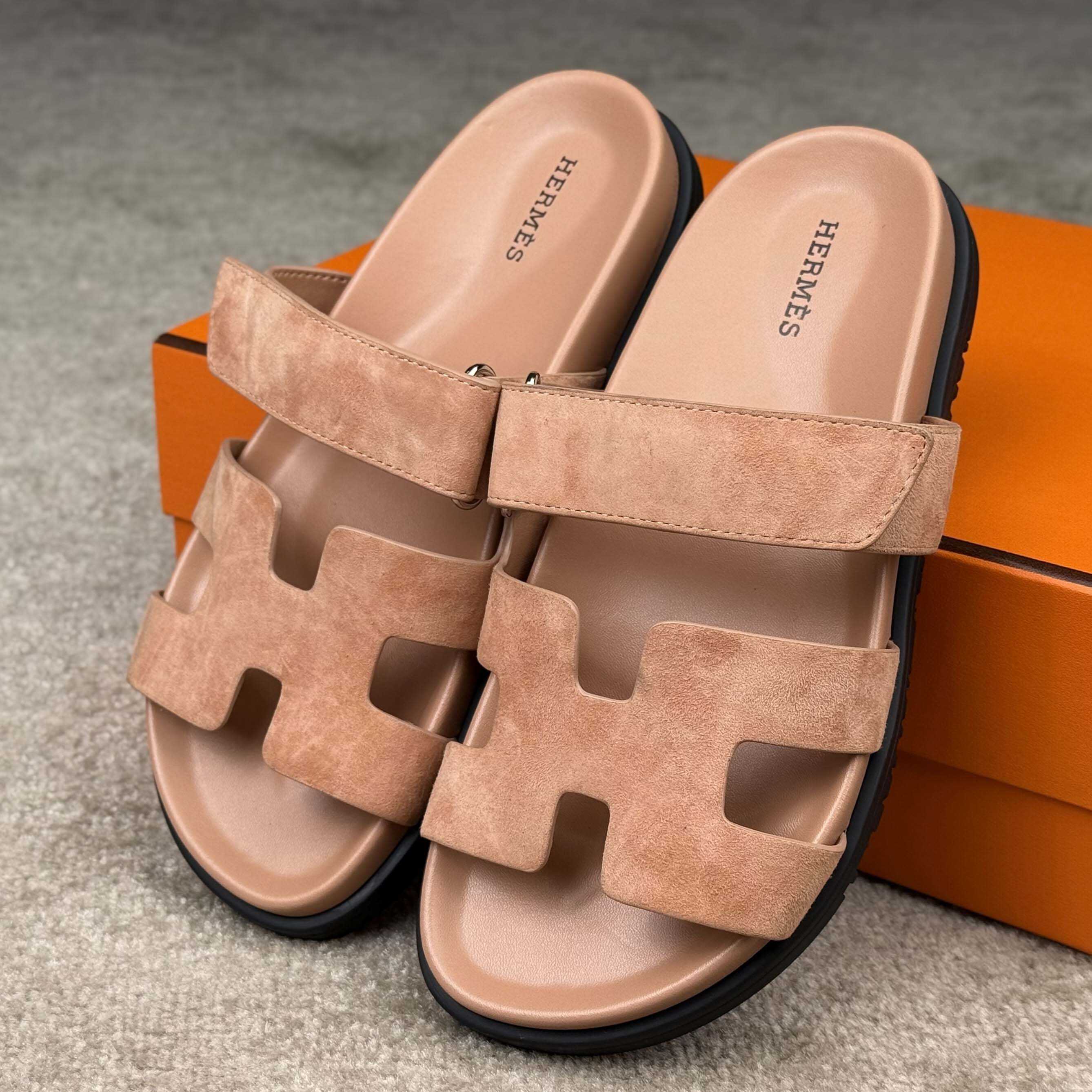 Hermes Chypre Sandal - DopestKickz