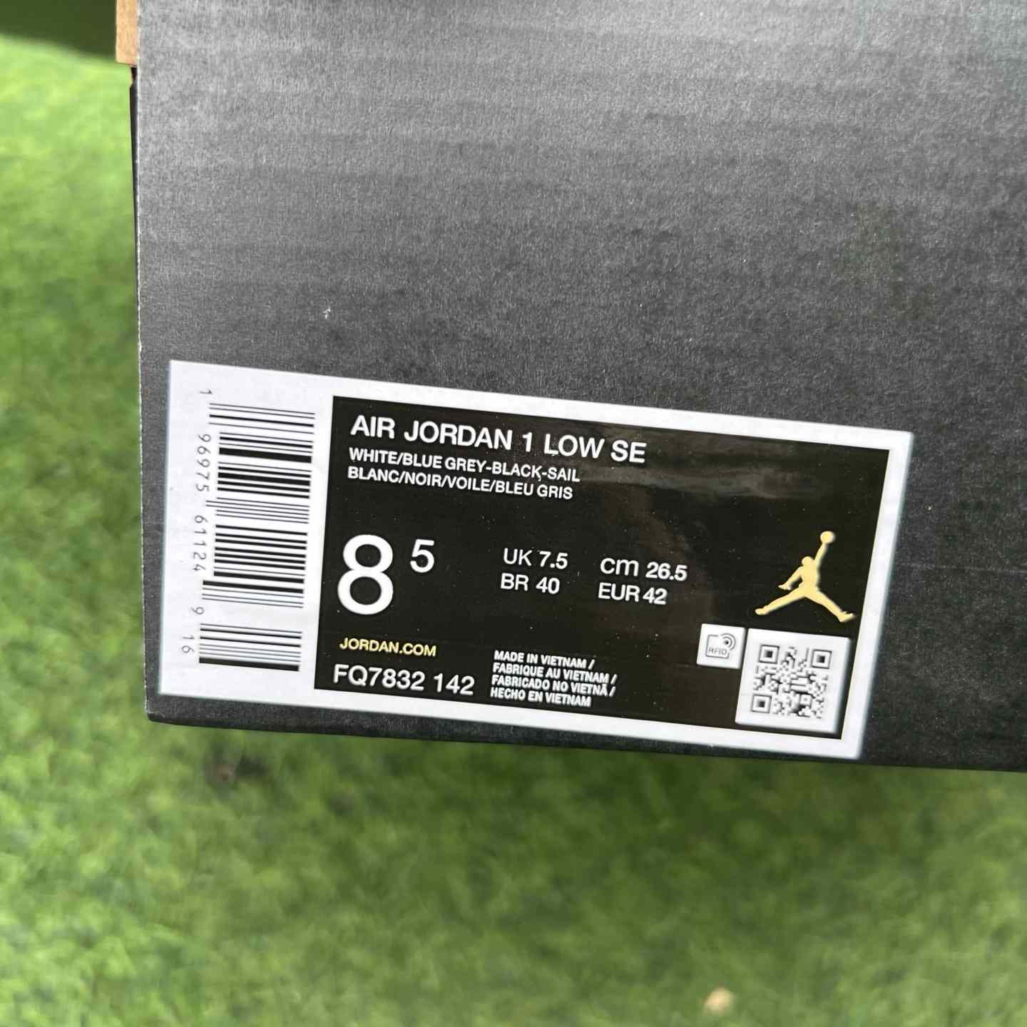 Air Jordan 1 Low    FQ7832-142 - DopestKickz