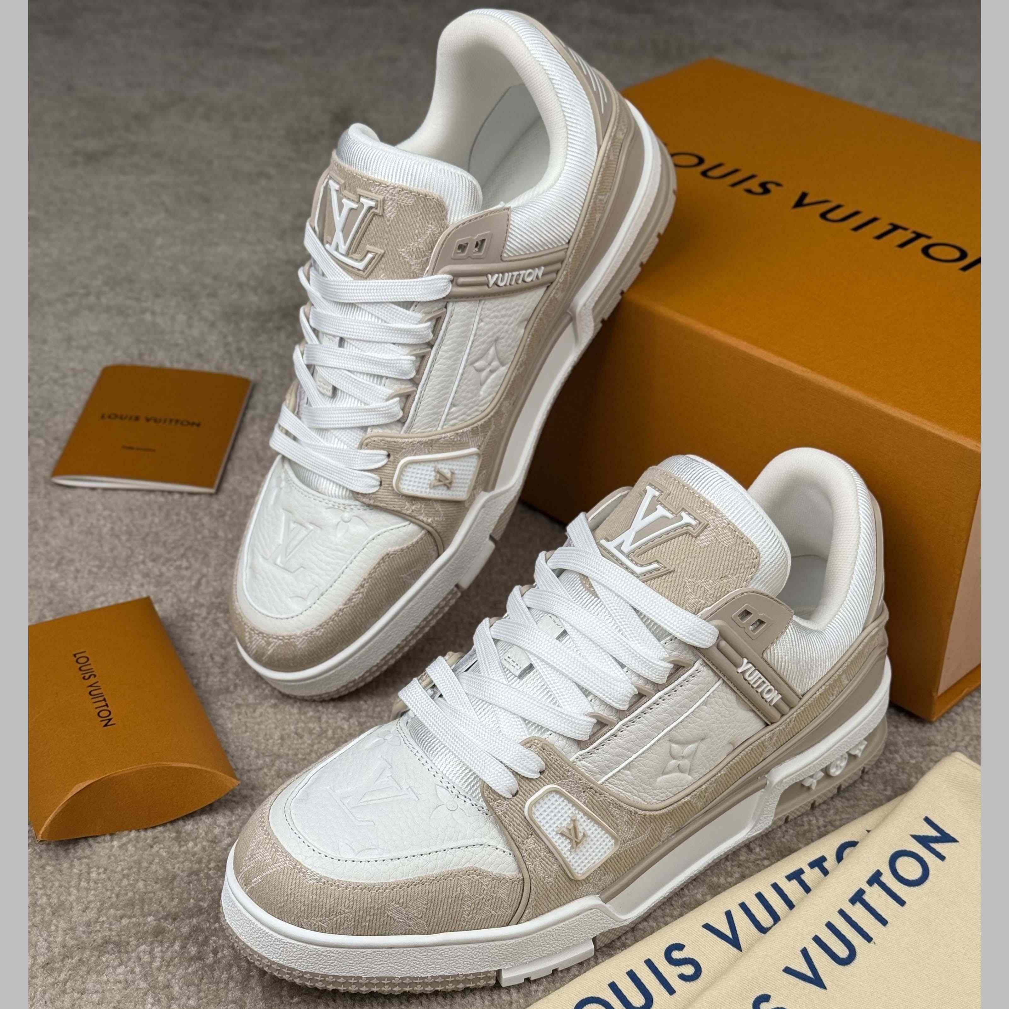 Louis Vuitton LV Trainer Sneaker   1AIKMG - DopestKickz
