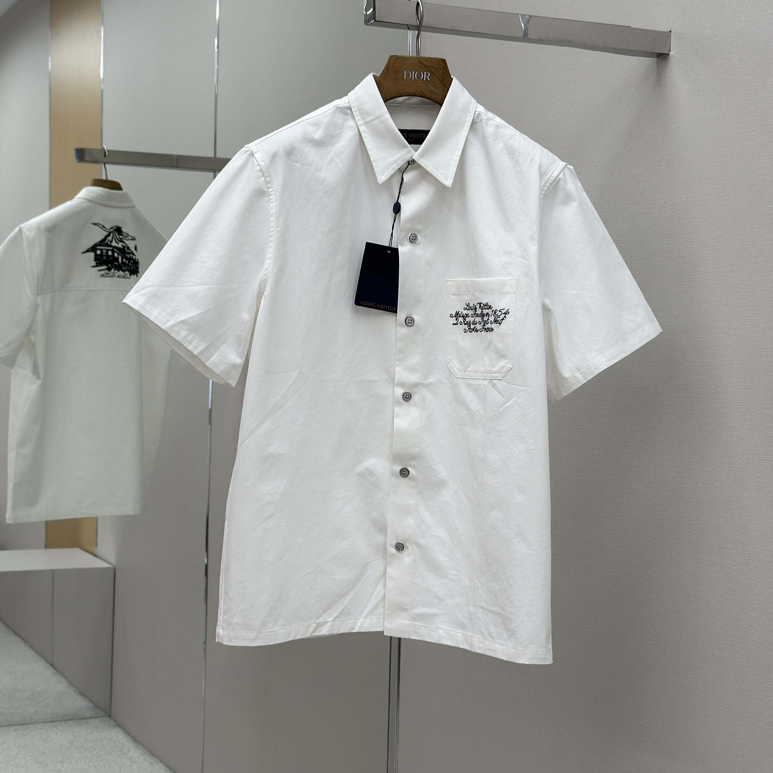 Louis Vuitton Embellished Short-Sleeved Shirt   1AIMII - DopestKickz