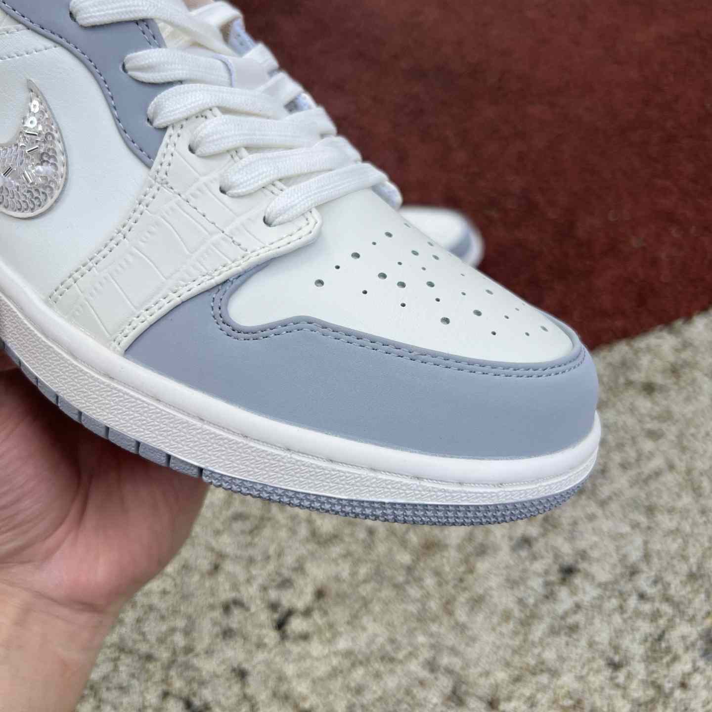 Jordan Air Jordan 1 Low   IH7323-100 - DopestKickz