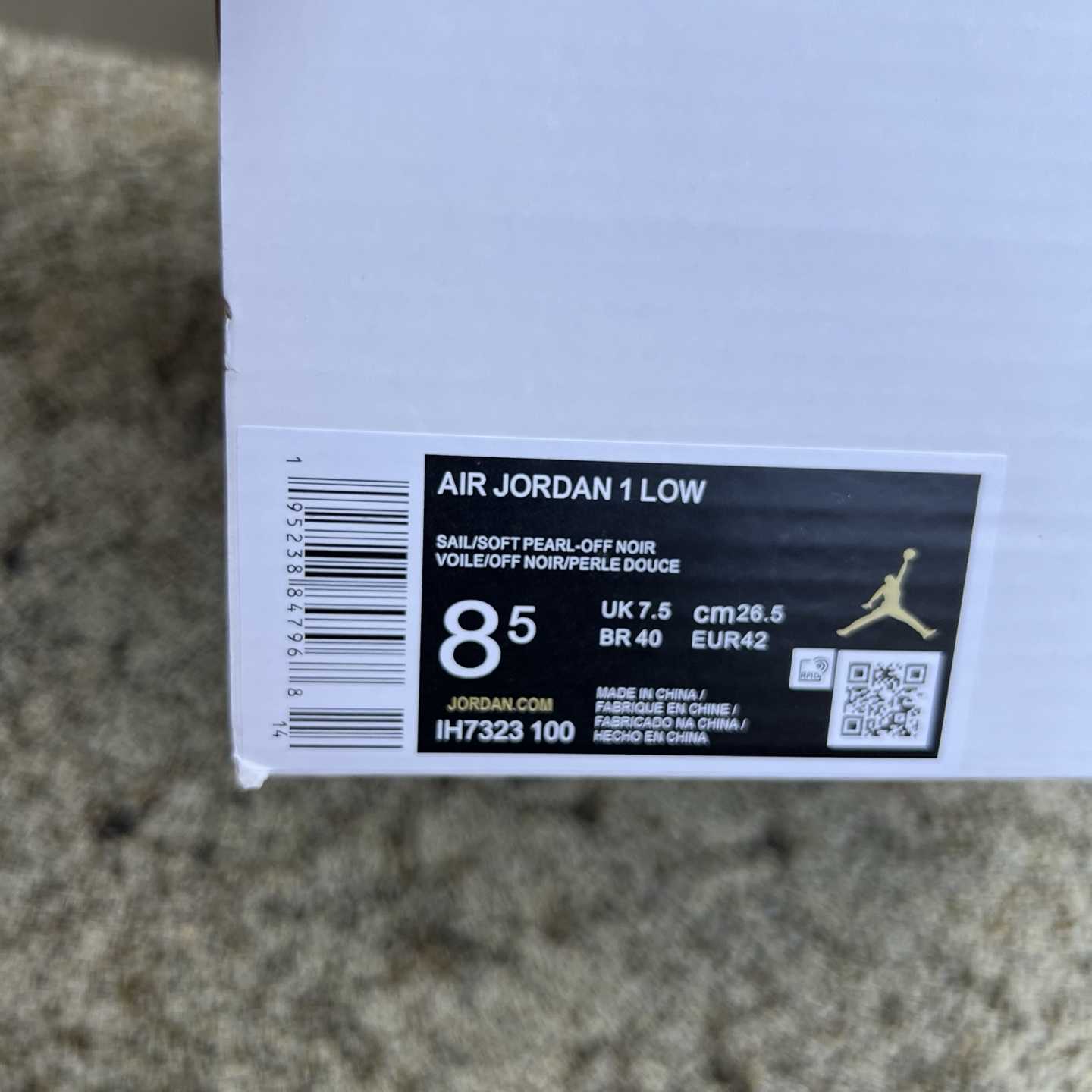 Jordan Air Jordan 1 Low   IH7323-100 - DopestKickz