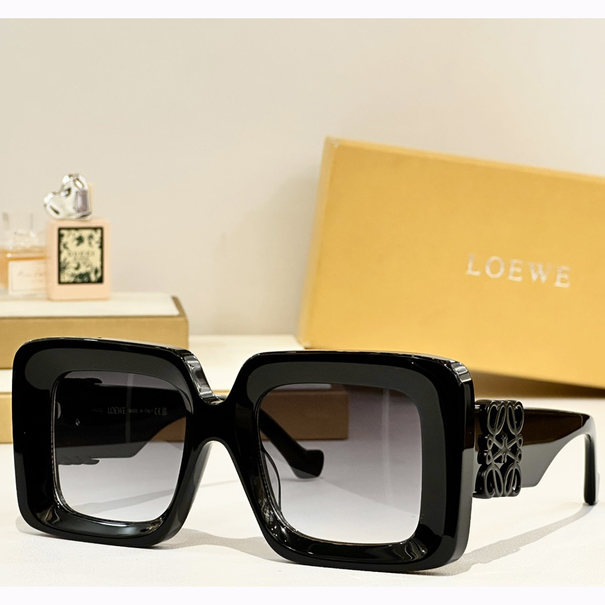 Loewe Beveled Square Maxi Anagram Sunglasses  LW40176U - DopestKickz