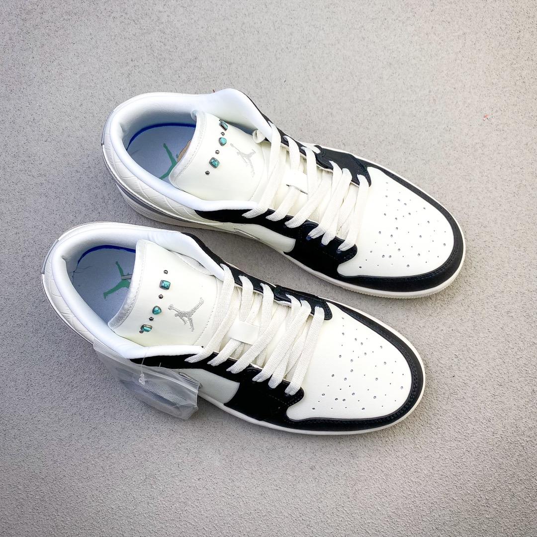 Jordan Air Jordan 1 Low   IO2242-101 - DopestKickz