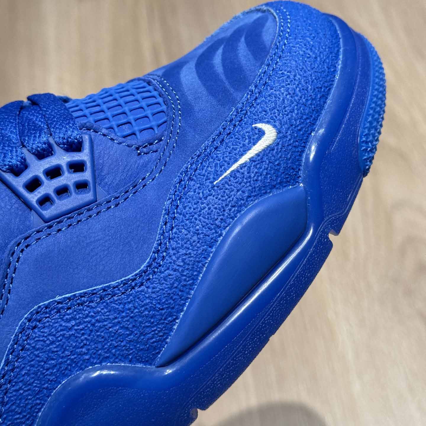 Air Jordan 4 OG    - DopestKickz