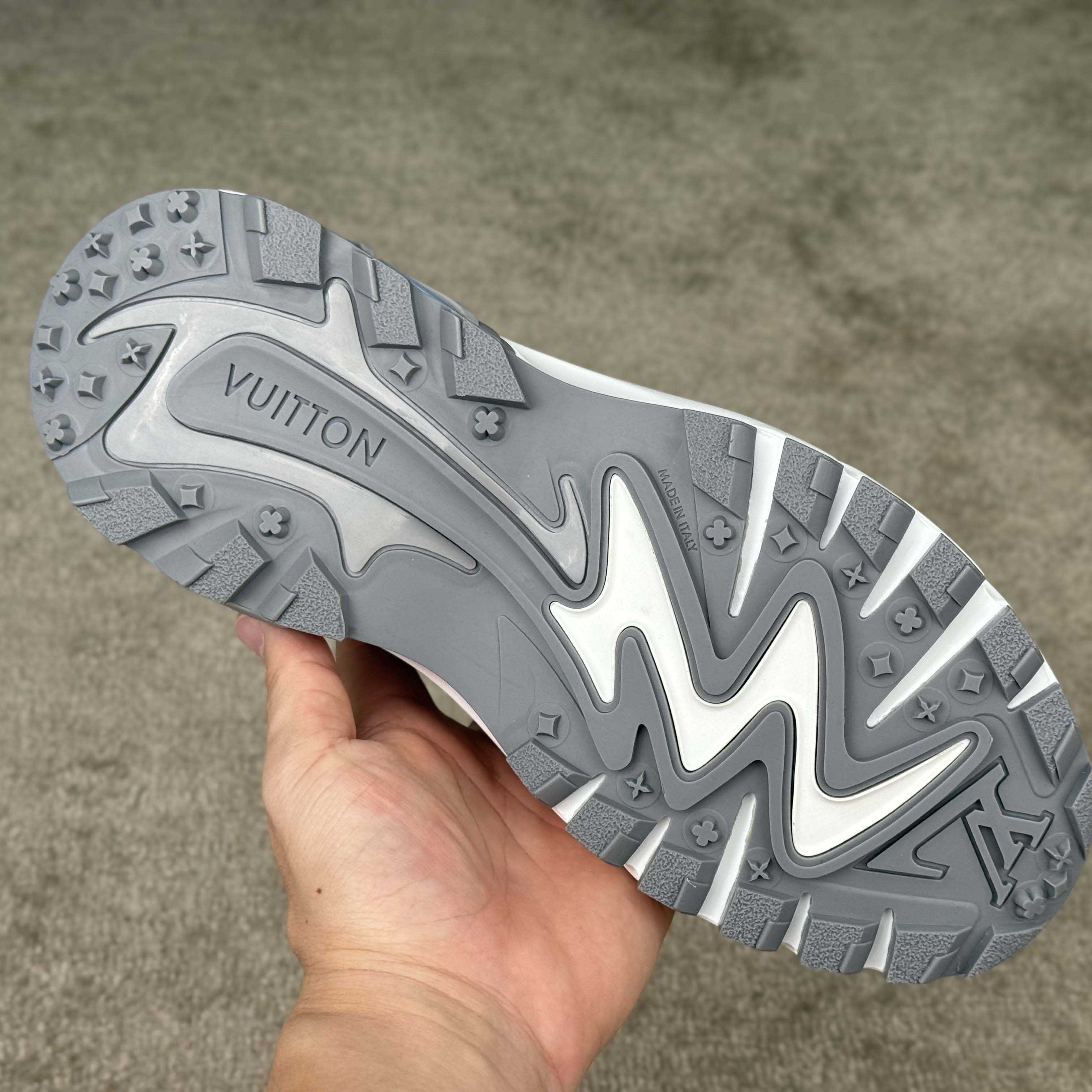 Louis Vuitton LV Runner Tatic Sneaker     1AHA88 - DopestKickz