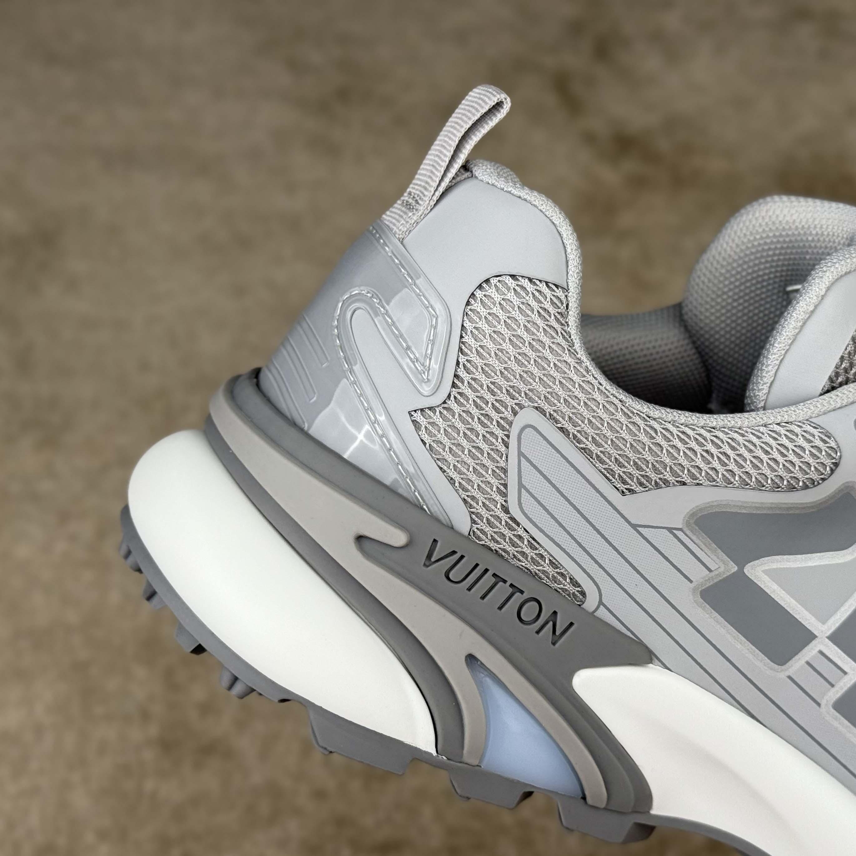 Louis Vuitton LV Runner Tatic Sneaker     1AHA88 - DopestKickz