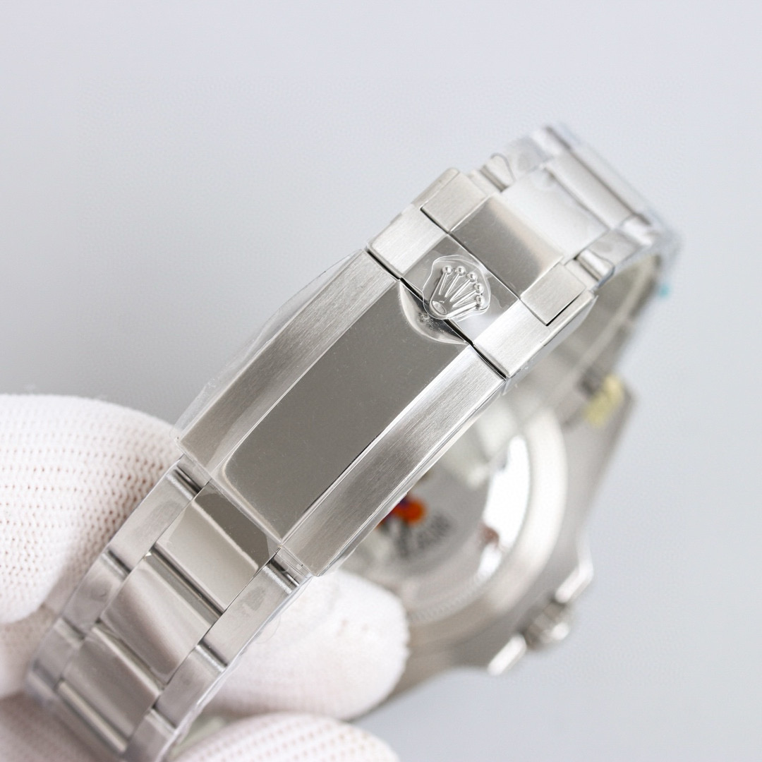 Rolex GMT MASTER II 126720 - DopestKickz