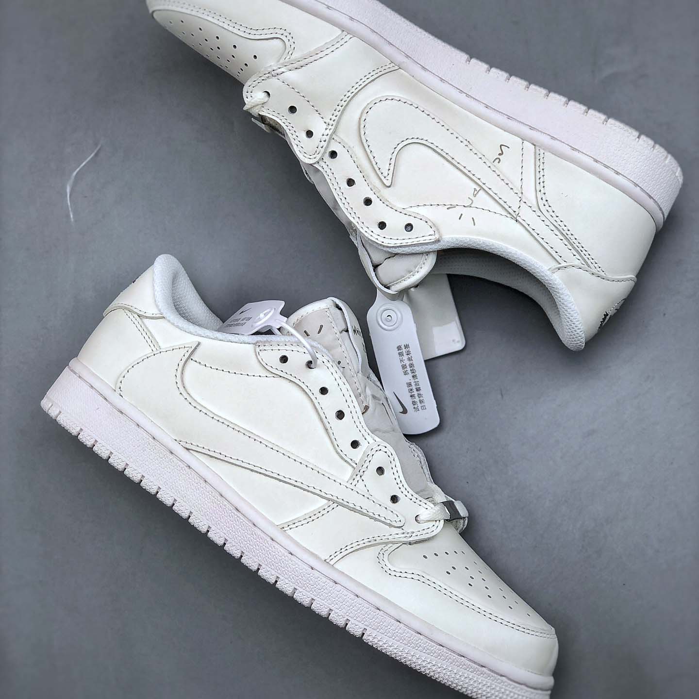 Travis Scott x Jordan Air Jordan 1 Low OG   TD1228-111  - DopestKickz