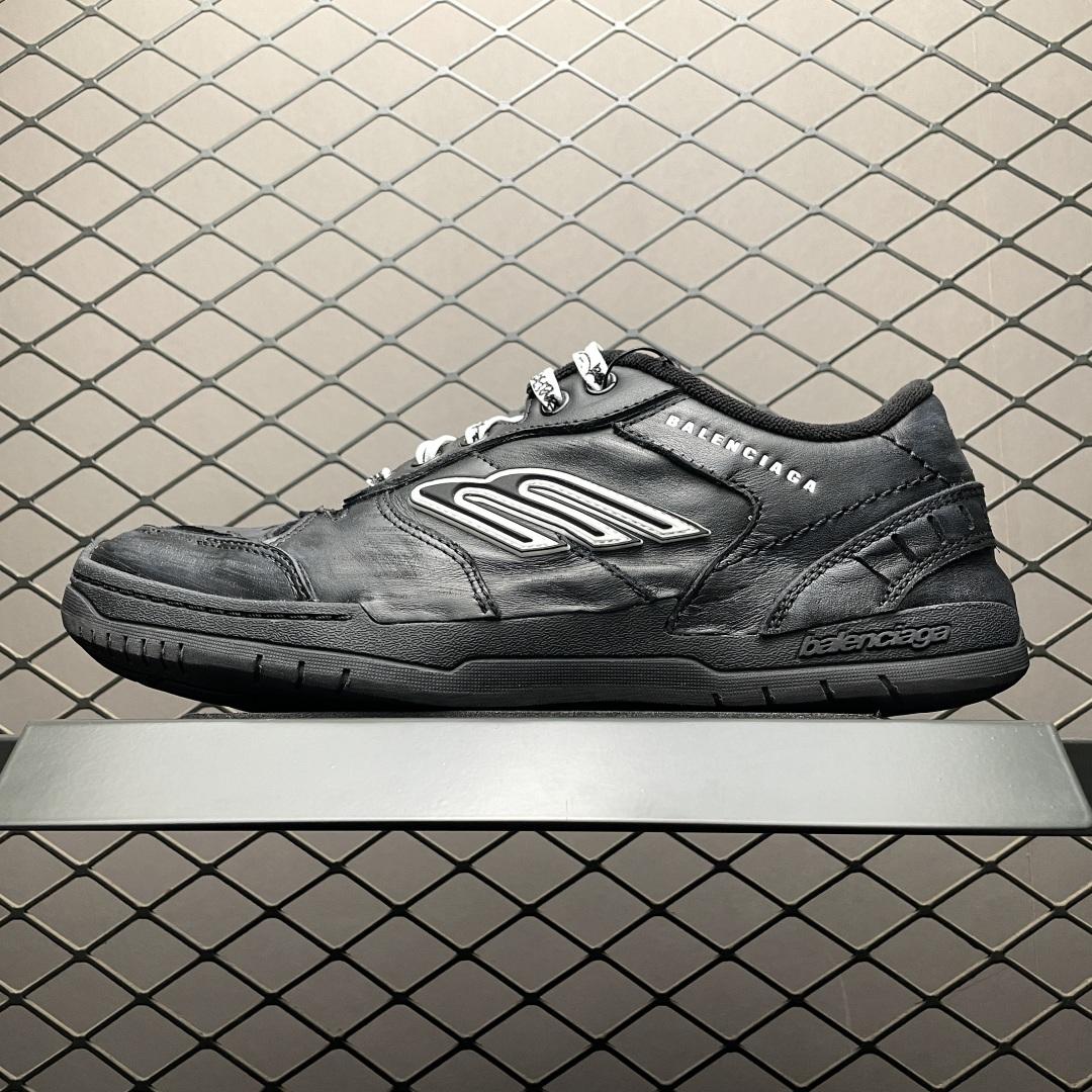 Balenciaga Hamptons Worn-Out Sneaker In Black Cowskin And Polyester - DopestKickz