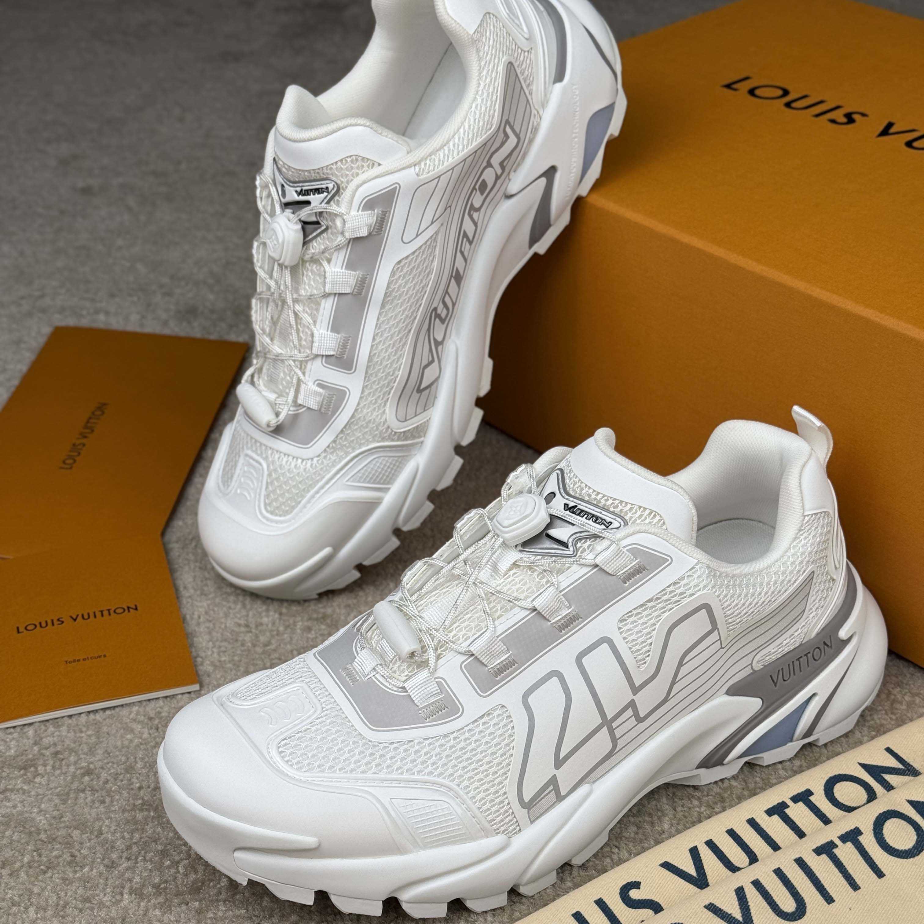 Louis Vuitton LV Runner Tatic Sneaker     1ADGZR - DopestKickz