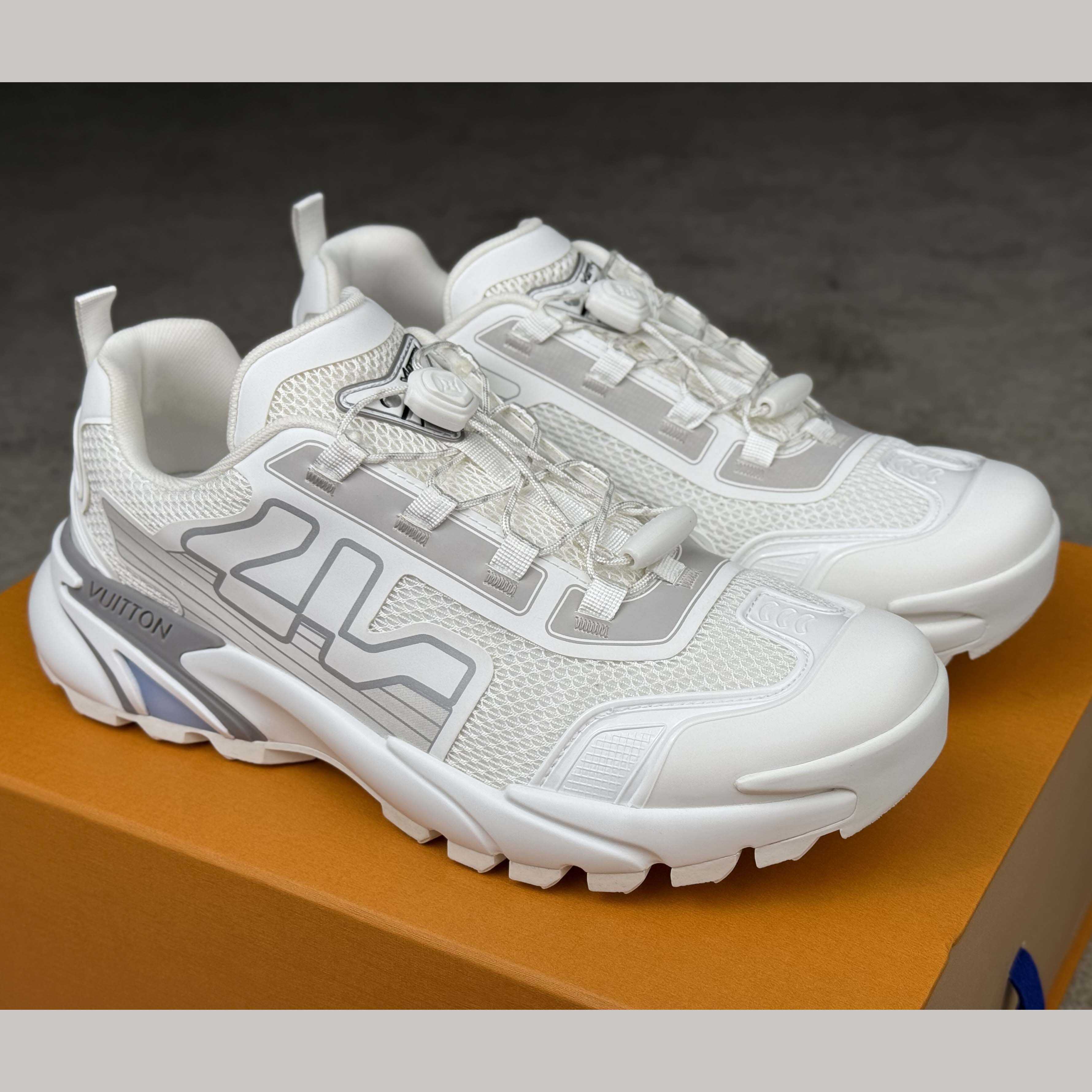 Louis Vuitton LV Runner Tatic Sneaker     1ADGZR - DopestKickz