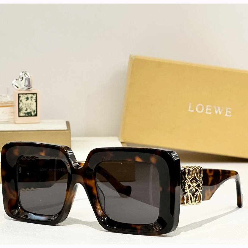 Loewe Beveled Square Maxi Anagram Sunglasses  LW40176U - DopestKickz