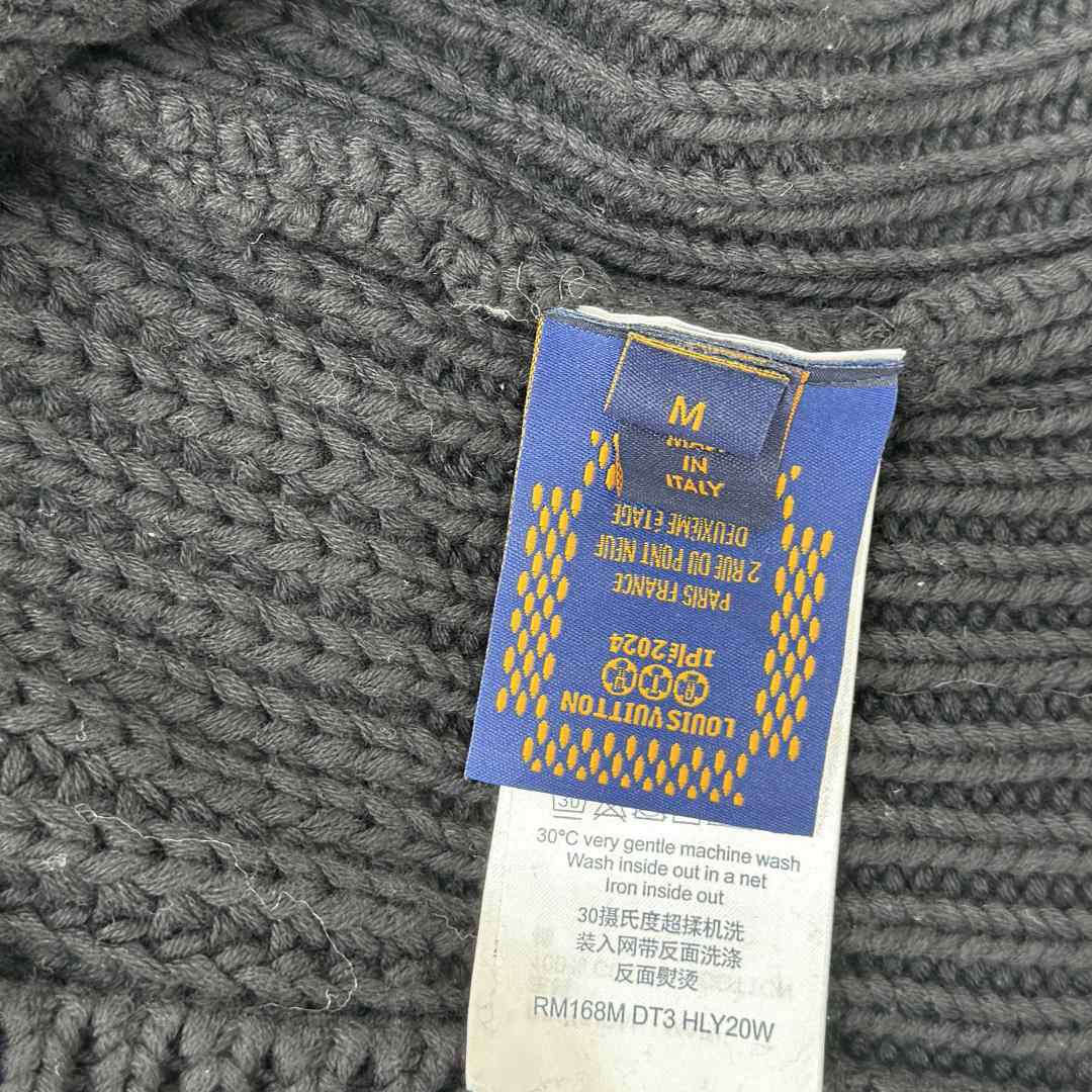 Louis Vuitton Chunky Wool-Blend Half-Zip Pullover   1AHC13 - DopestKickz