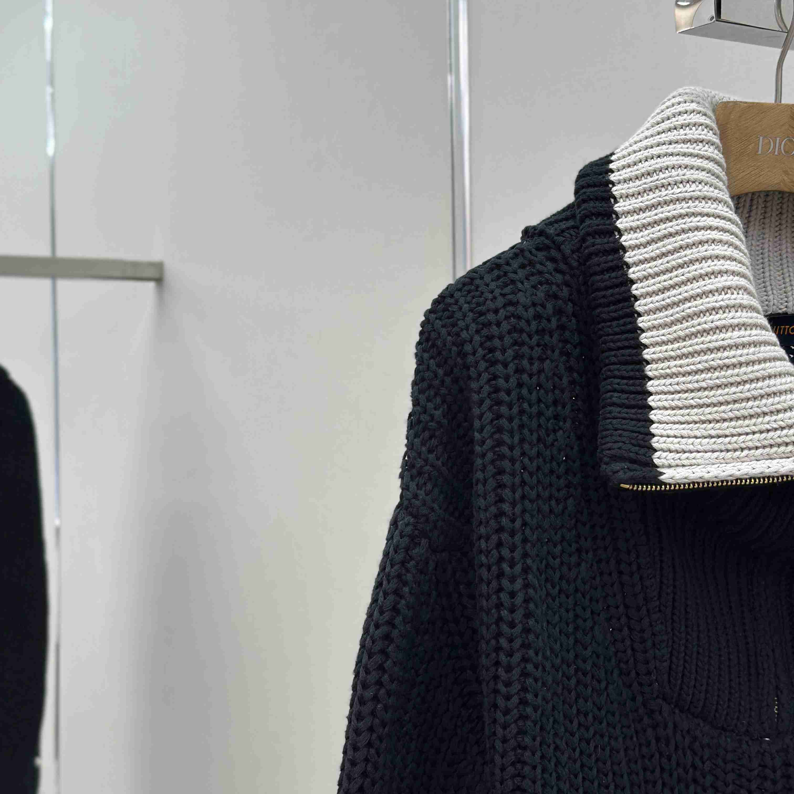 Louis Vuitton Chunky Wool-Blend Half-Zip Pullover   1AHC13 - DopestKickz