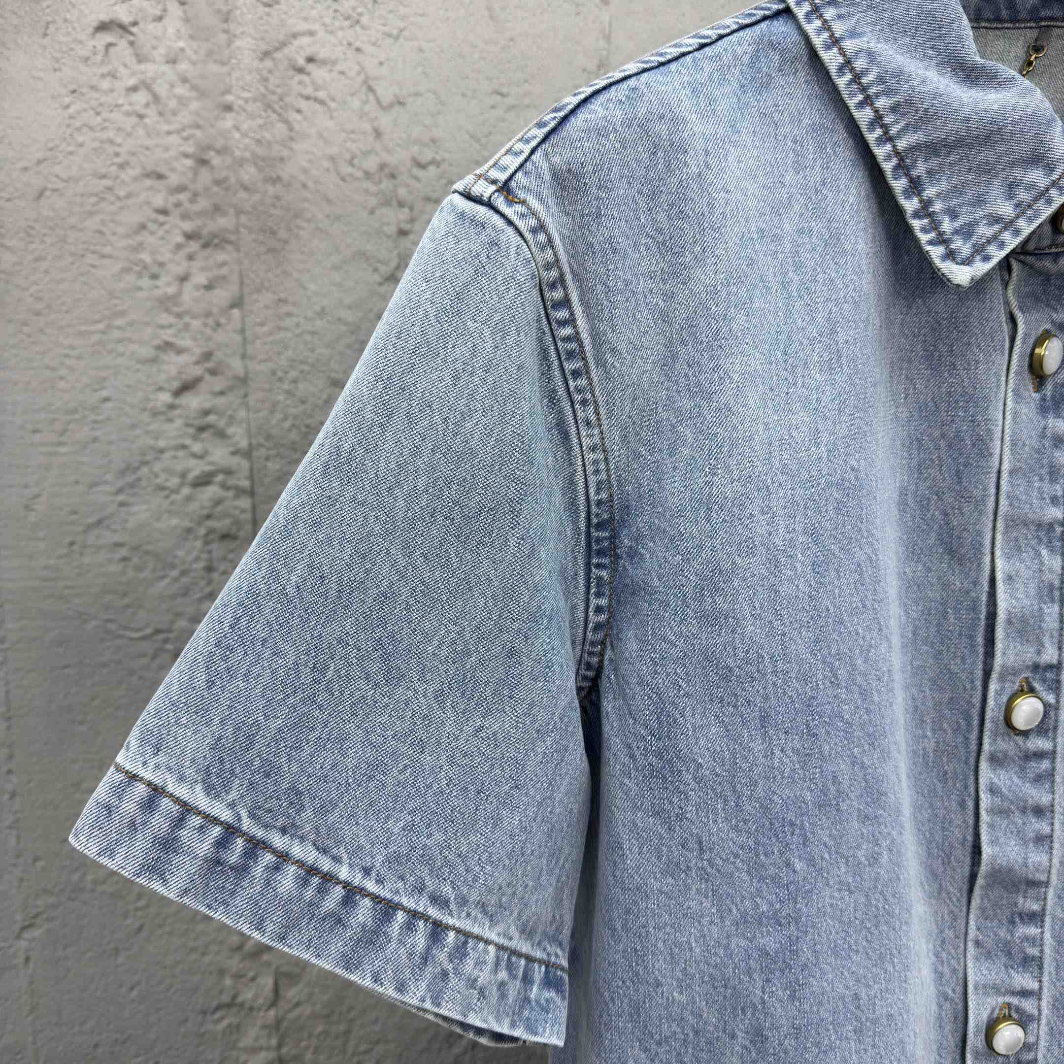 Louis Vuitton Short-Sleeved Denim Shirt  1AGJOP - DopestKickz