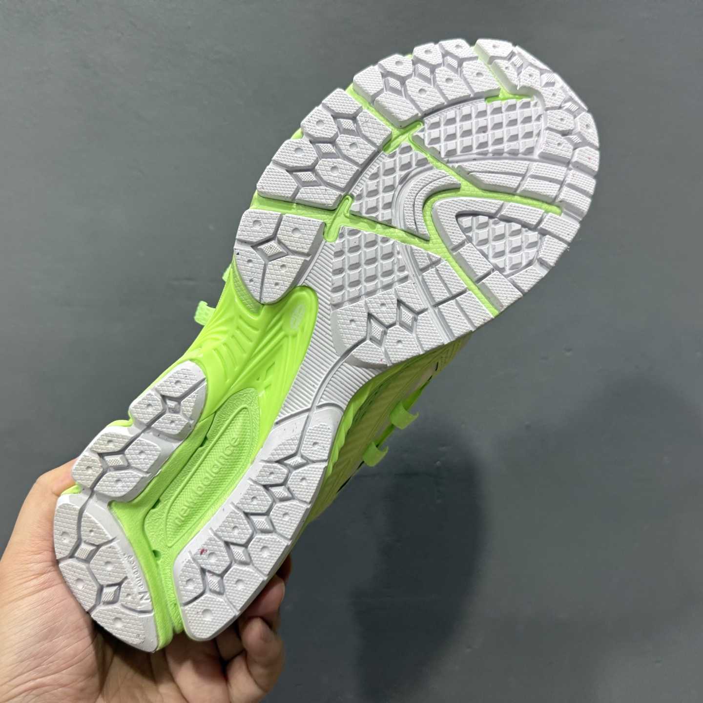 New Balance 1906 Sneakers - DopestKickz