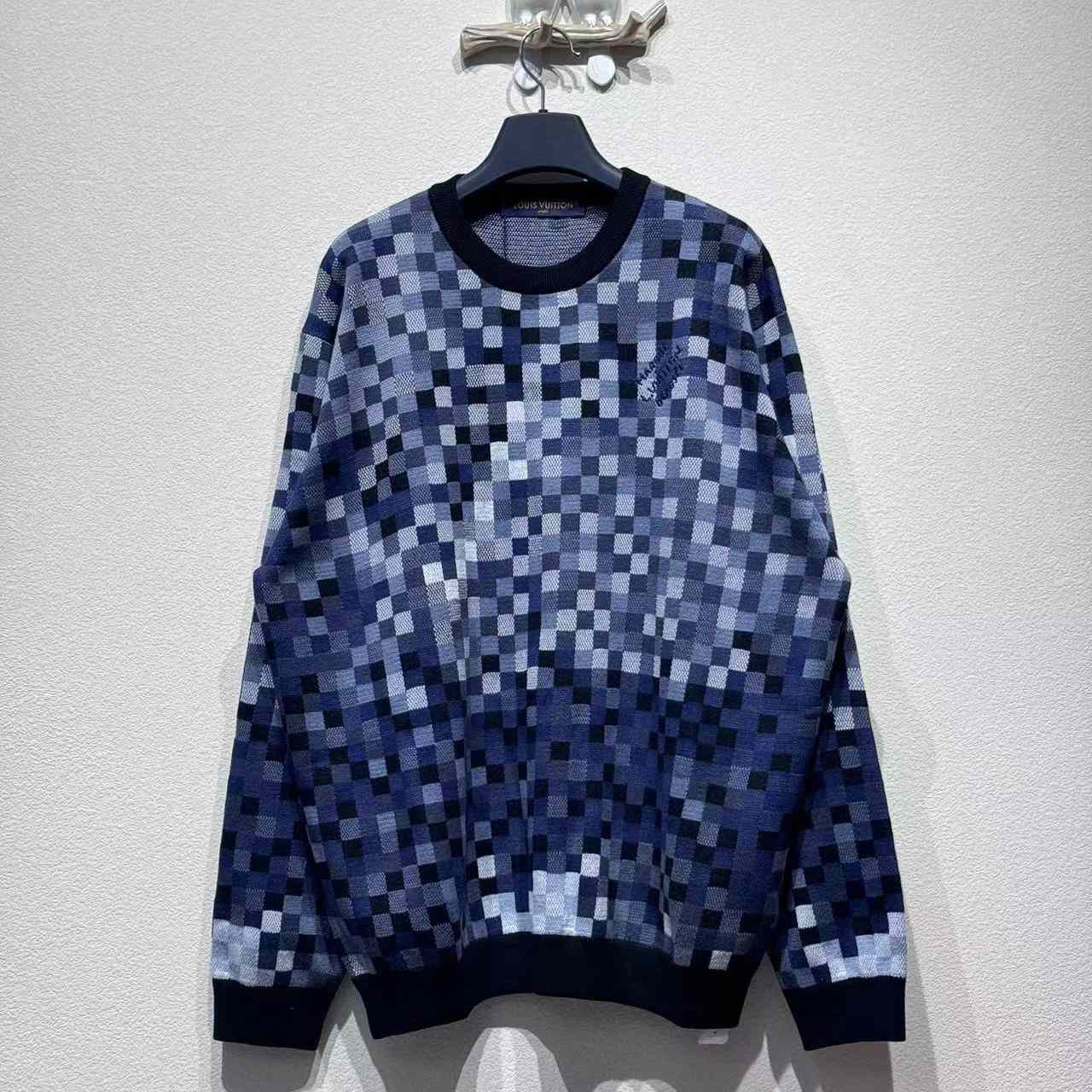 Louis Vuitton LV Vers Damoflage Jacquard Pullover   1AGHTP - DopestKickz