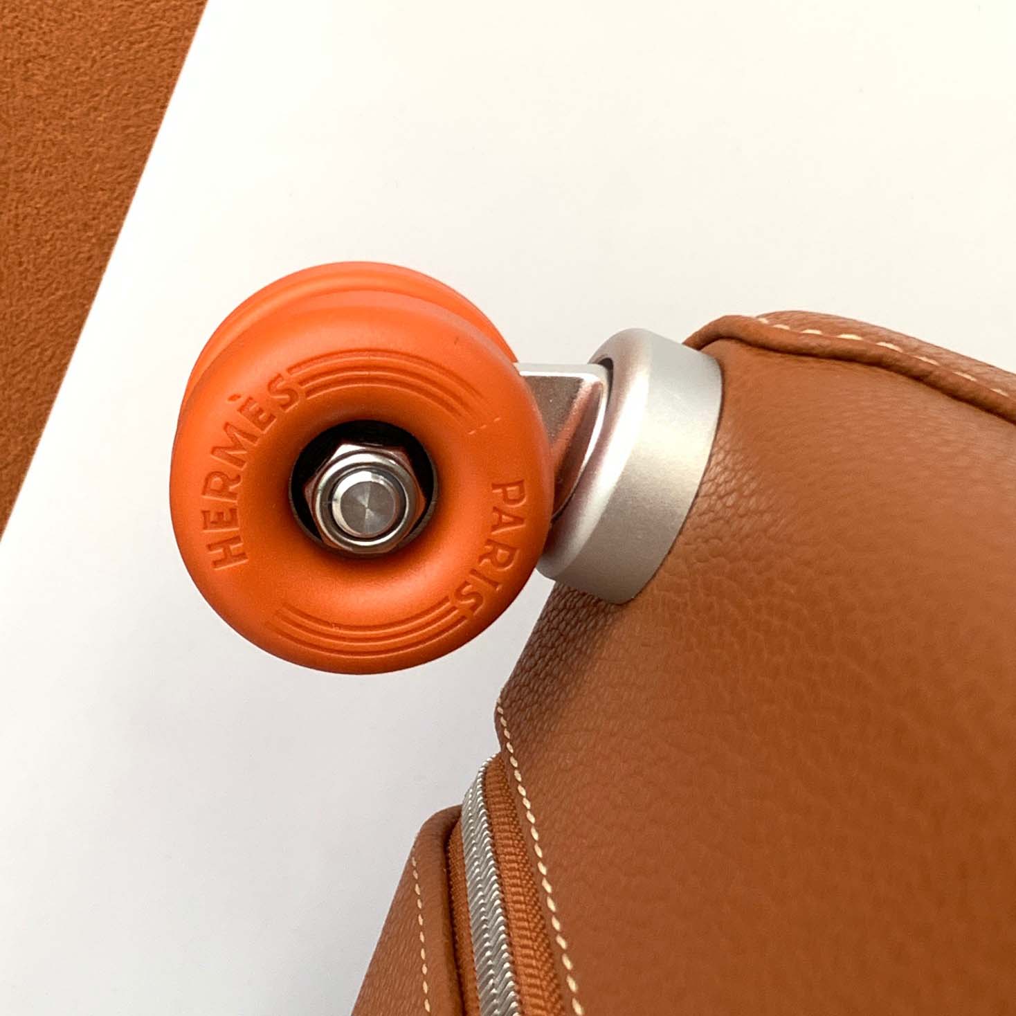 Hermès Rolling Mobility Suitcase Cabine Cargo 55 - DopestKickz