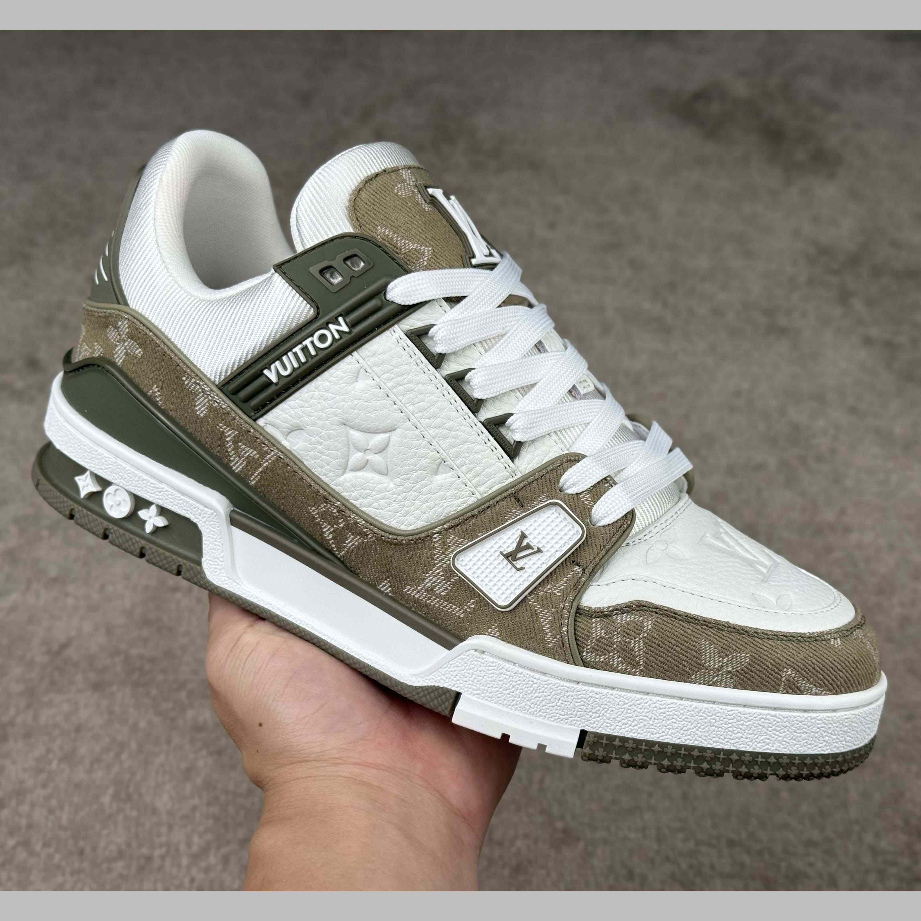 Louis Vuitton LV Trainer Sneaker   1AIKN0 - DopestKickz