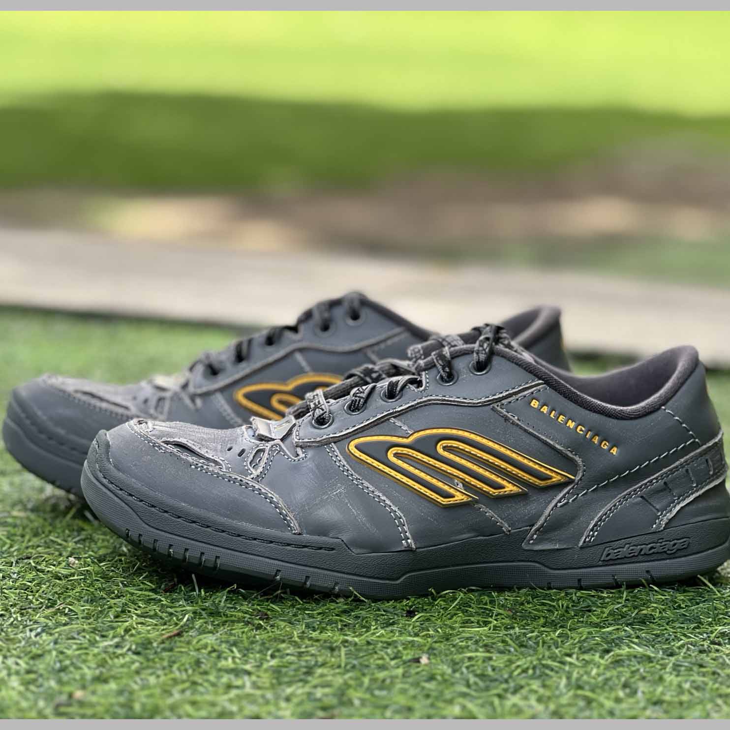 Balenciaga Hamptons Worn-Out Sneaker In Grey And Yellow Cowskin And Polyester - DopestKickz