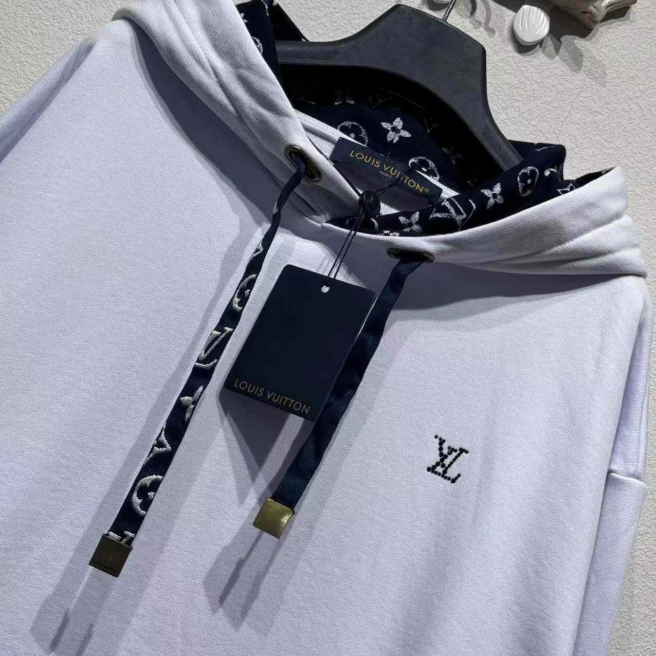 Louis Vuitton Cotton Hoodie   1AHUGG - DopestKickz