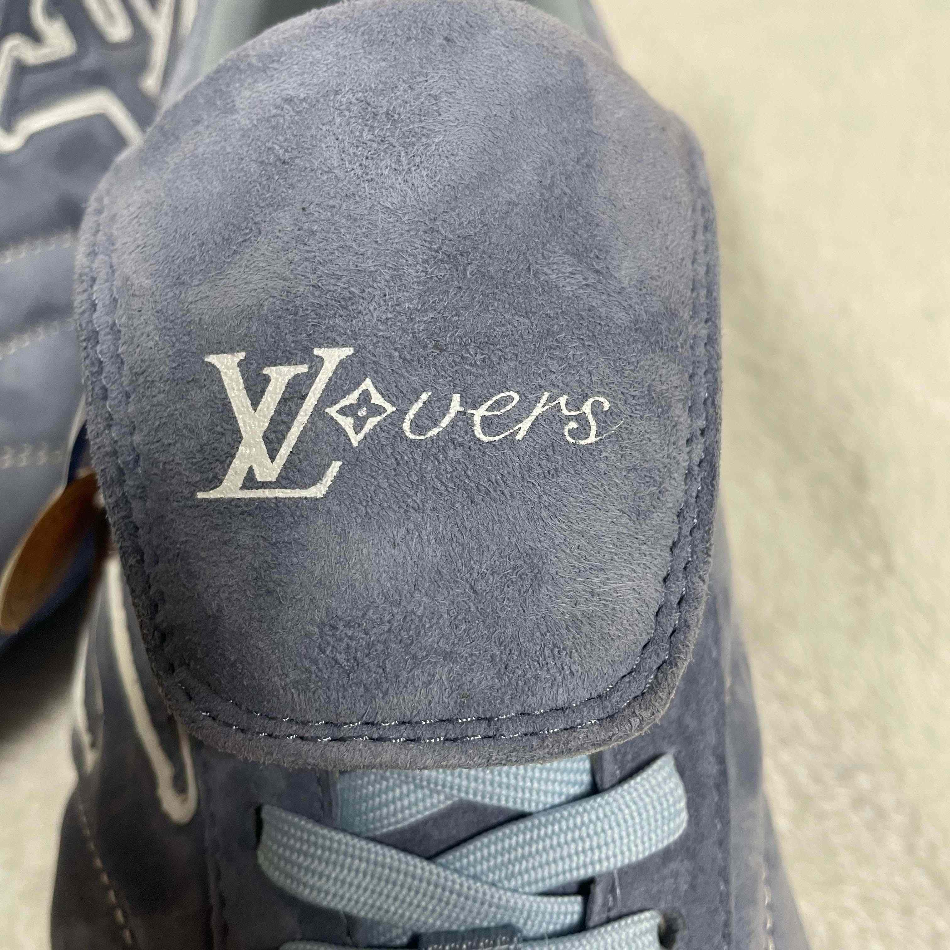 Louis Vuitton LV Footprint Soccer   1AHTZ4 - DopestKickz
