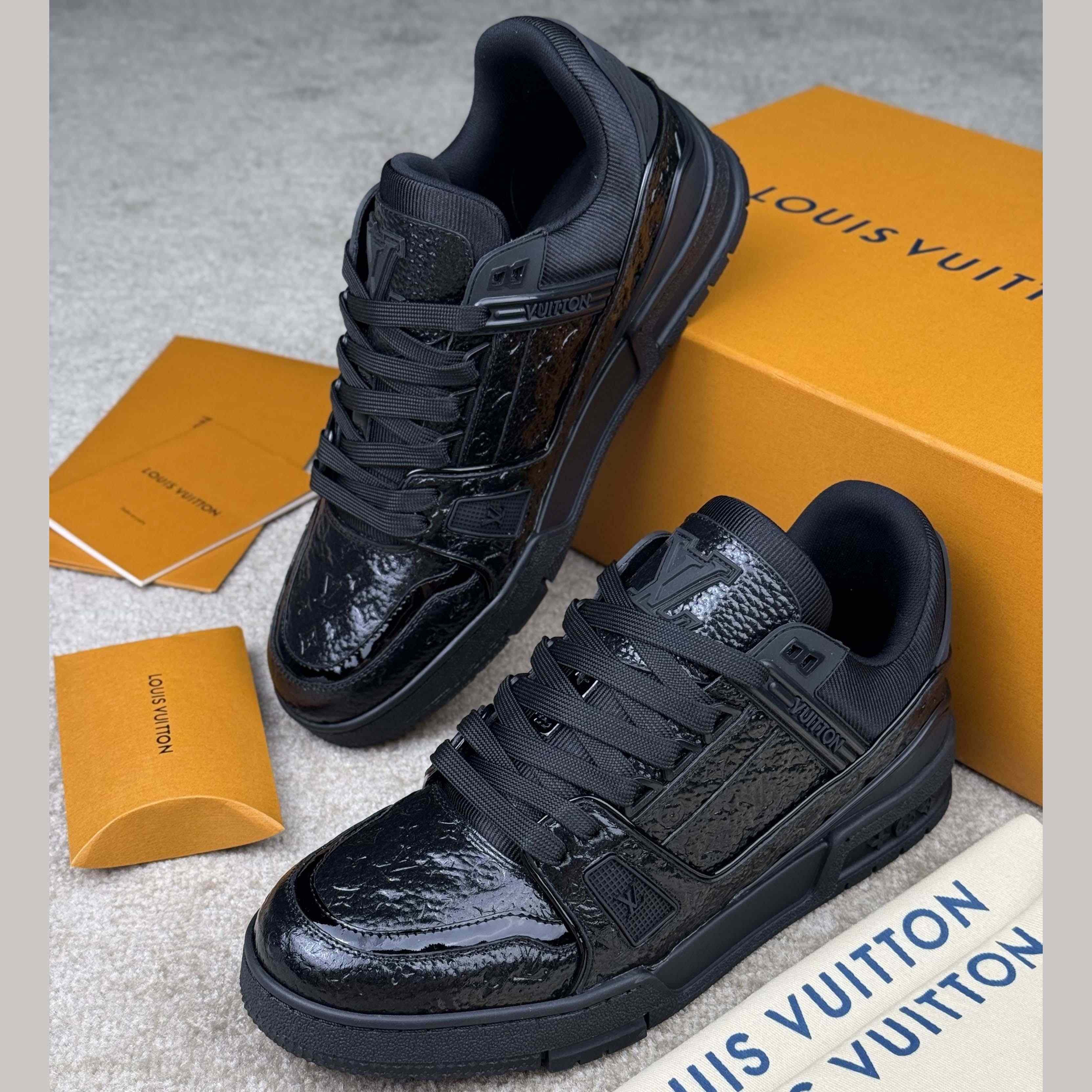 Louis Vuitton LV Trainer Sneaker   1AHTA2 - DopestKickz