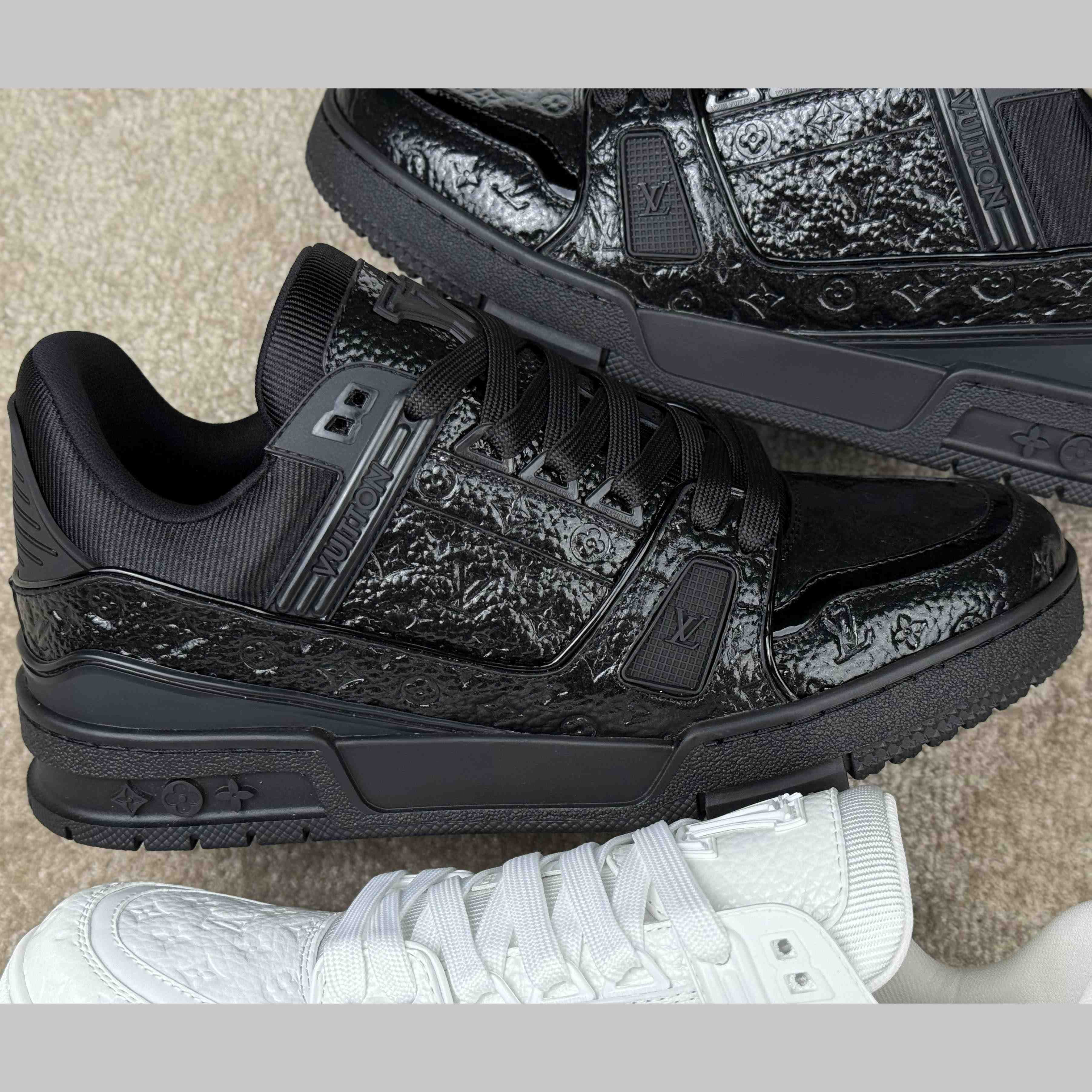 Louis Vuitton LV Trainer Sneaker   1AHTA2 - DopestKickz