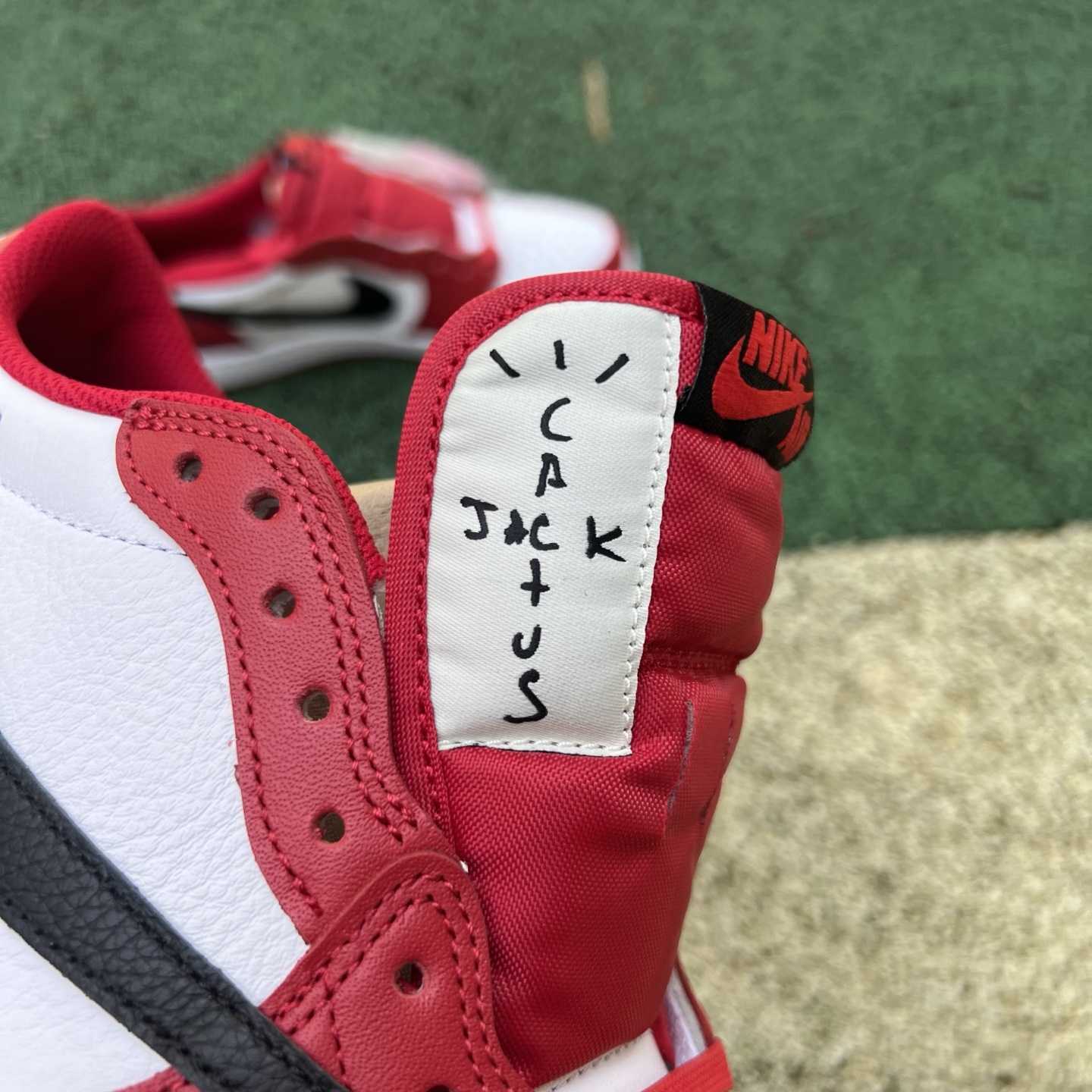 Travis Scott x Air Jordan 1 Low OG    DM7866-101 - DopestKickz