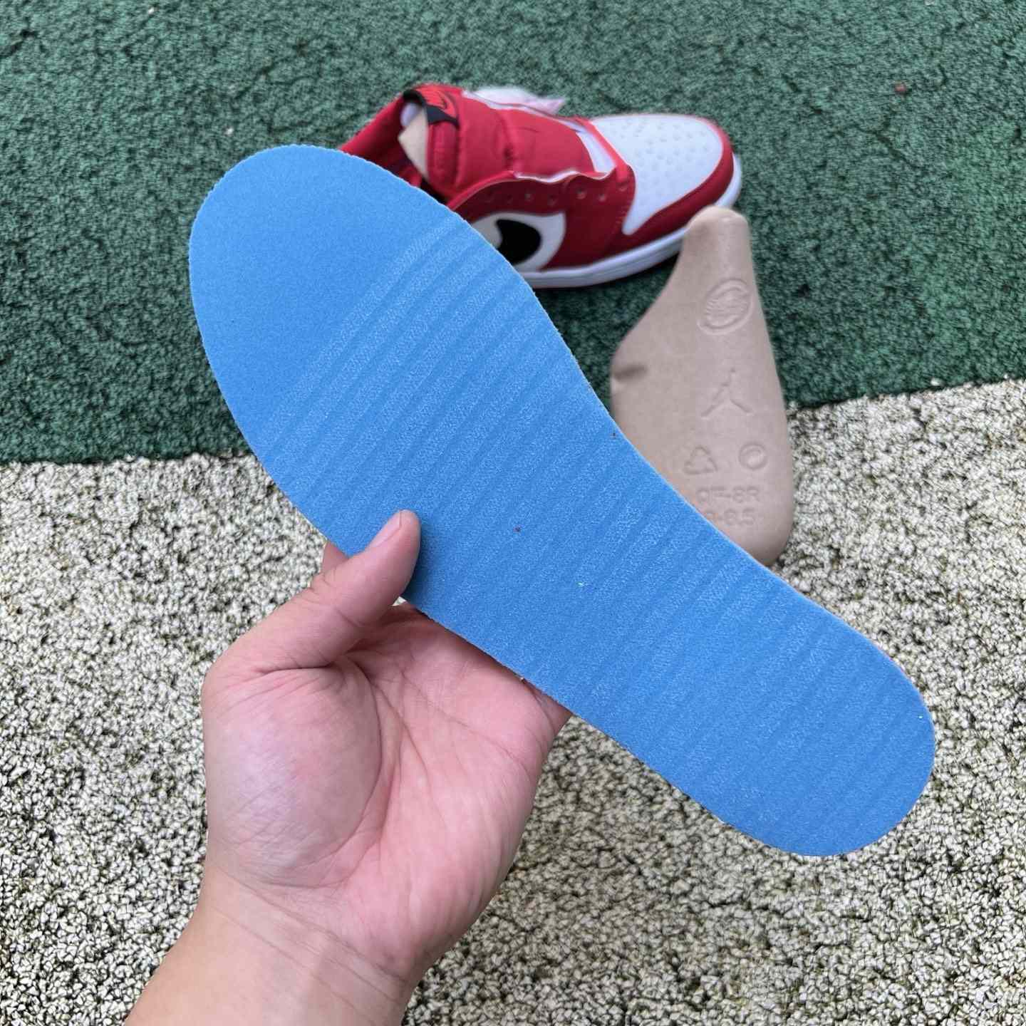 Travis Scott x Air Jordan 1 Low OG    DM7866-101 - DopestKickz