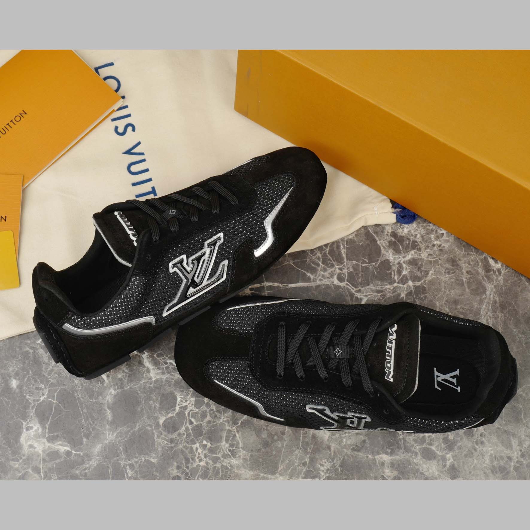 Louis Vuitton LV Rally Sneaker   1AHTZI - DopestKickz