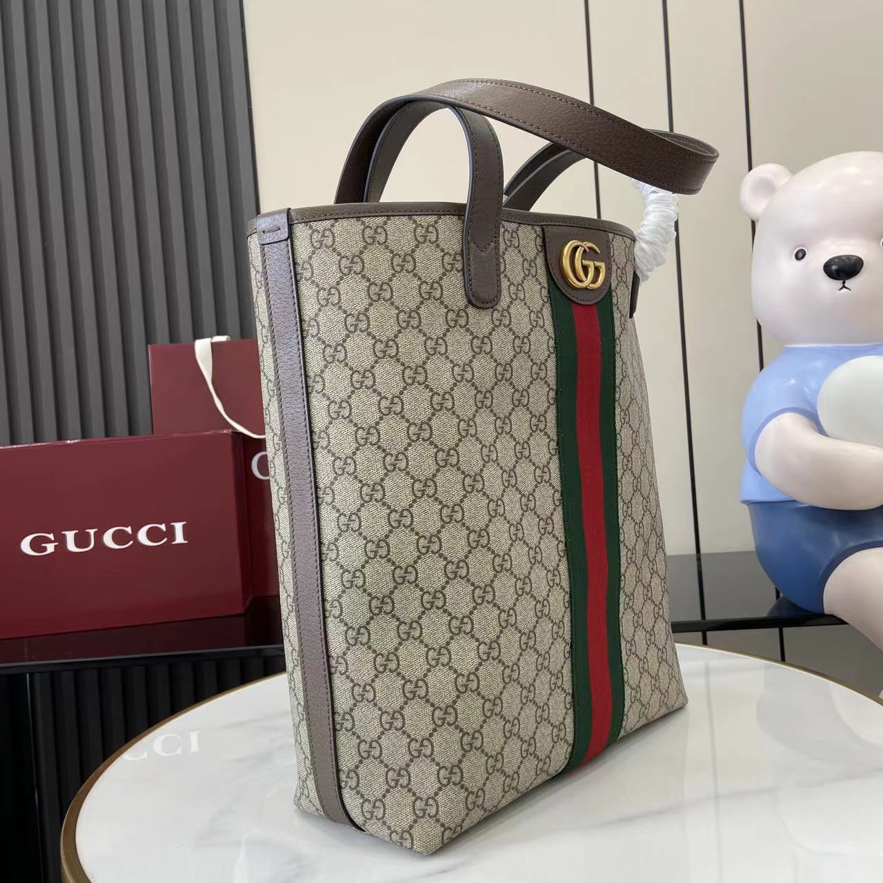 Gucci Ophidia Medium Tote Bag - DopestKickz