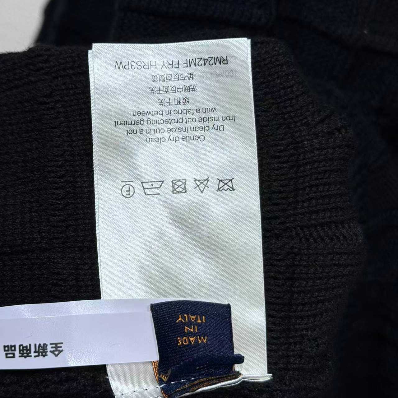 Louis Vuitton Double-Breasted Knit Jacket   1AHVNK - DopestKickz