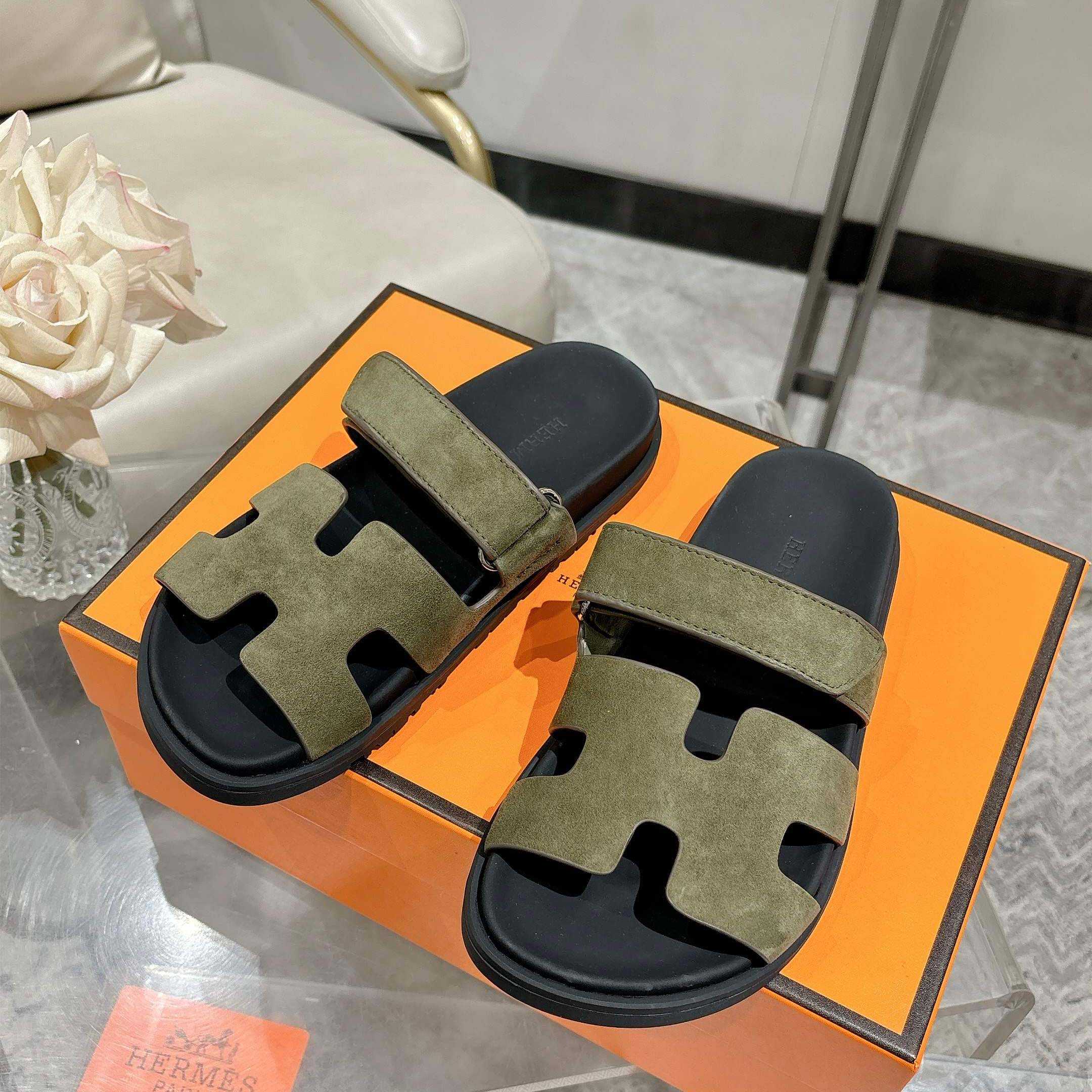 Hermes Chypre Sandal - DopestKickz