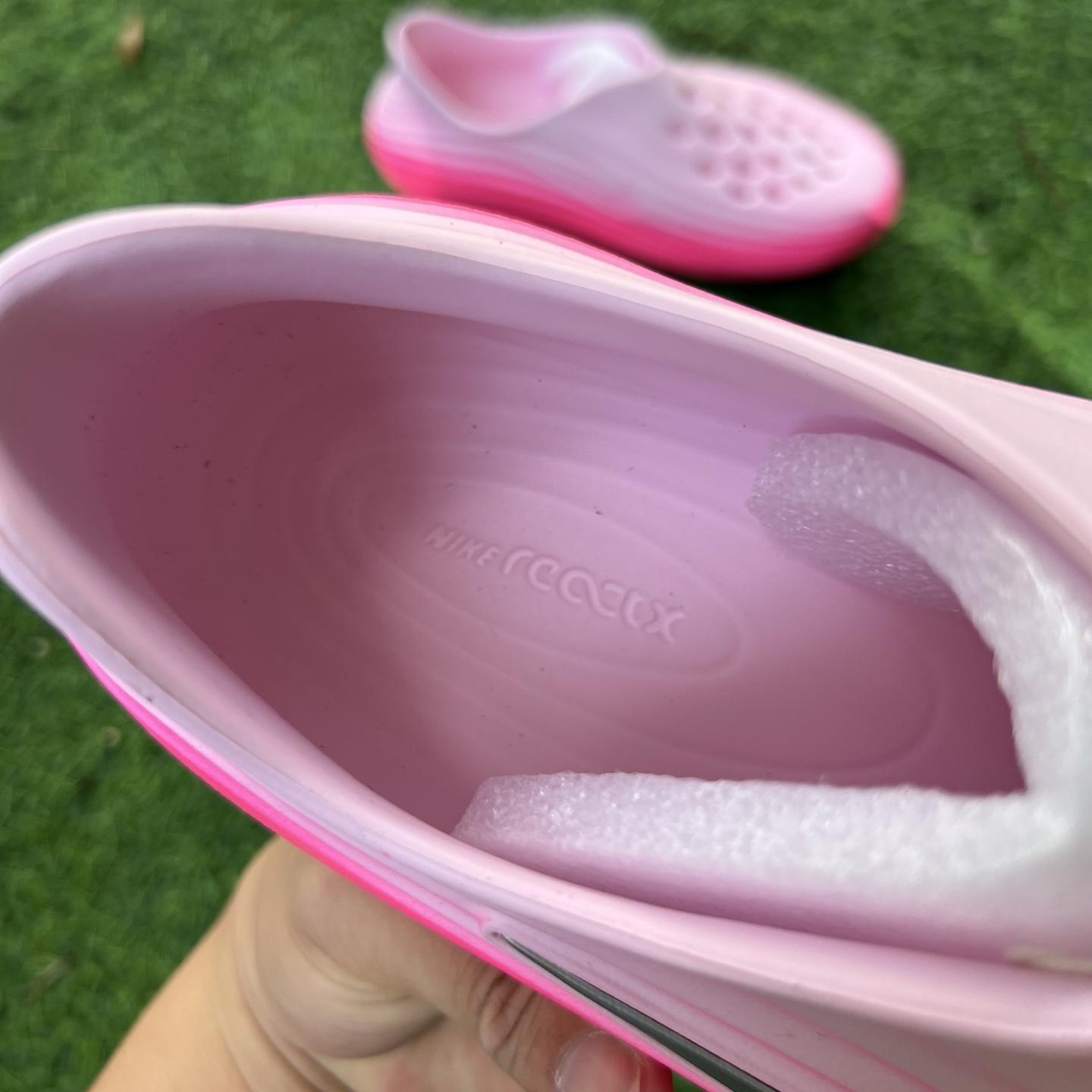 Nike React X Rejuven8 in pink  HV5062-601 - DopestKickz