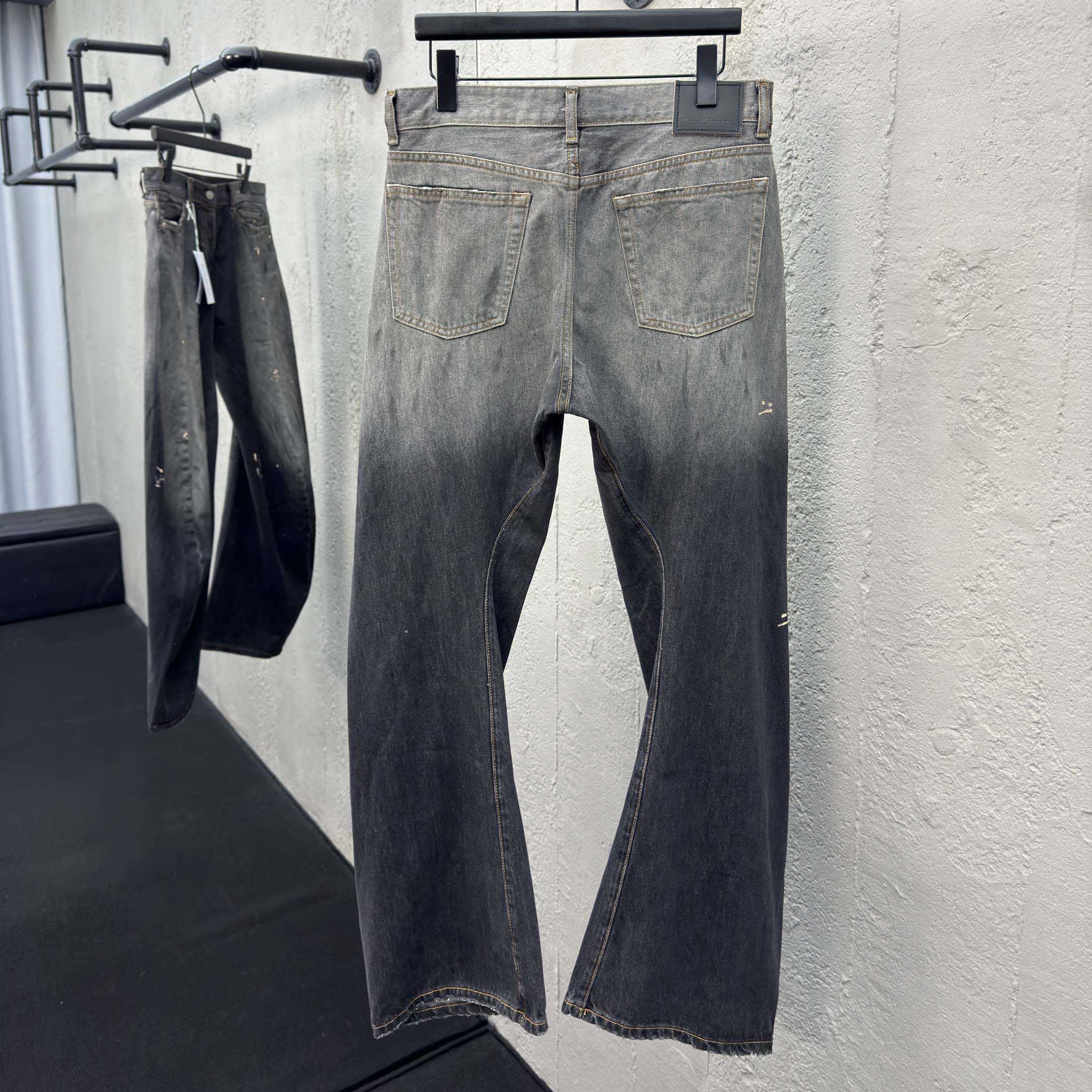 Acne Studios  Loose fit Jeans - 2006F  - DopestKickz