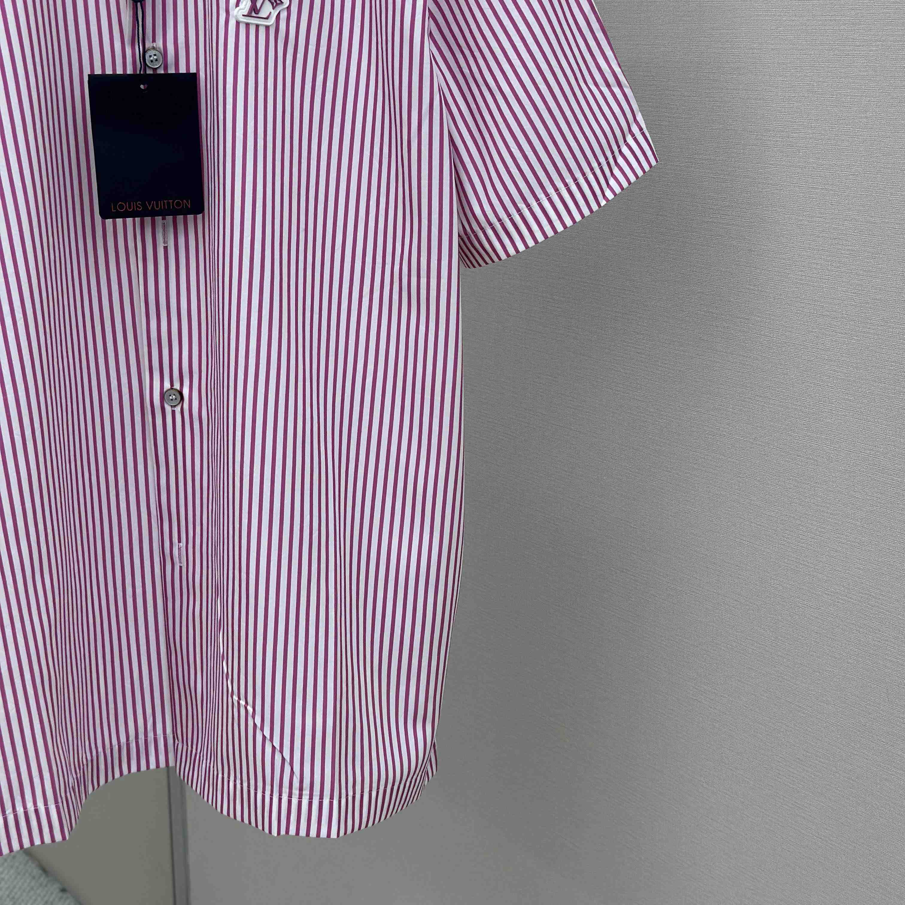 Louis Vuitton Monogram Striped Short-Sleeved Shirt   1AHVX7 - DopestKickz