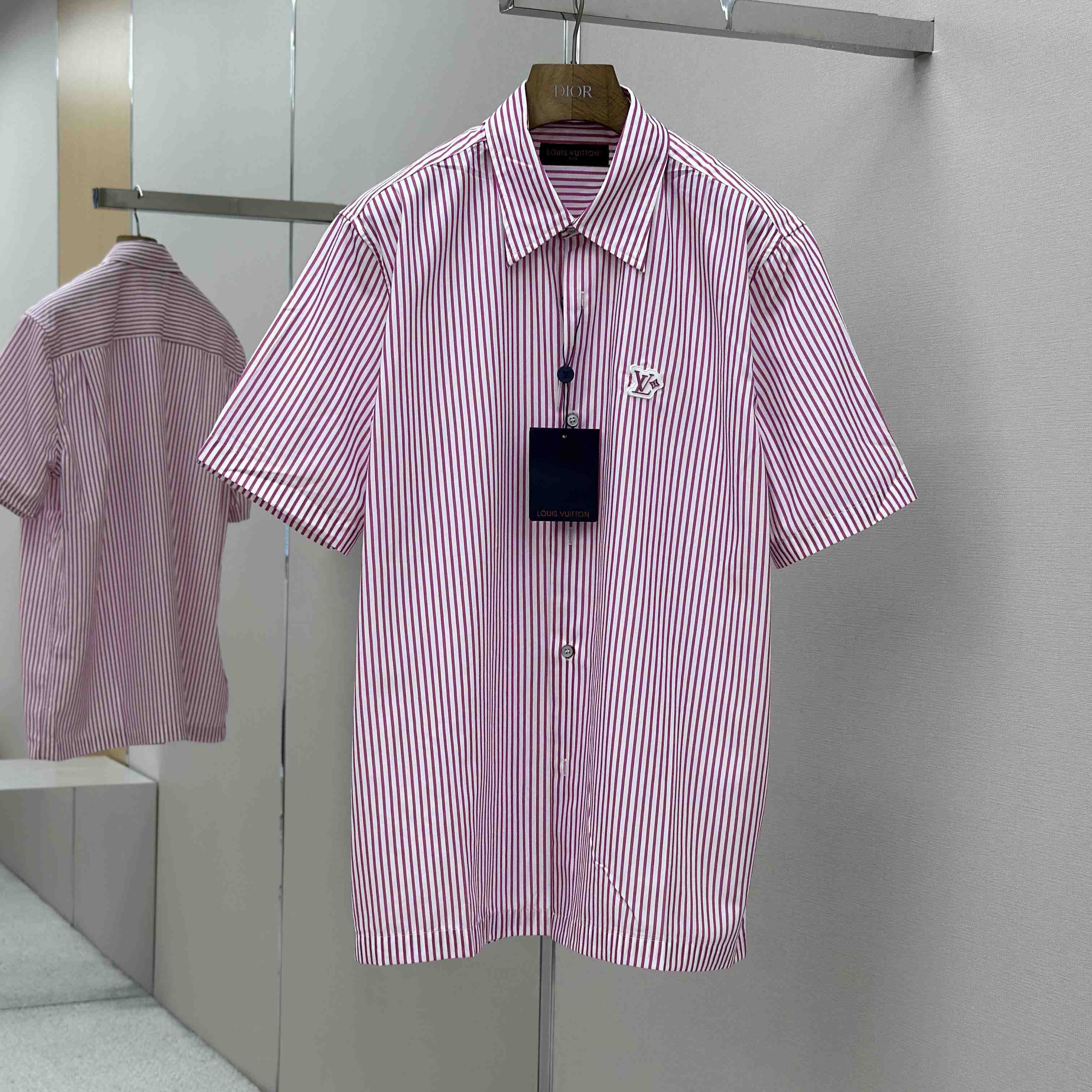 Louis Vuitton Monogram Striped Short-Sleeved Shirt   1AHVX7 - DopestKickz